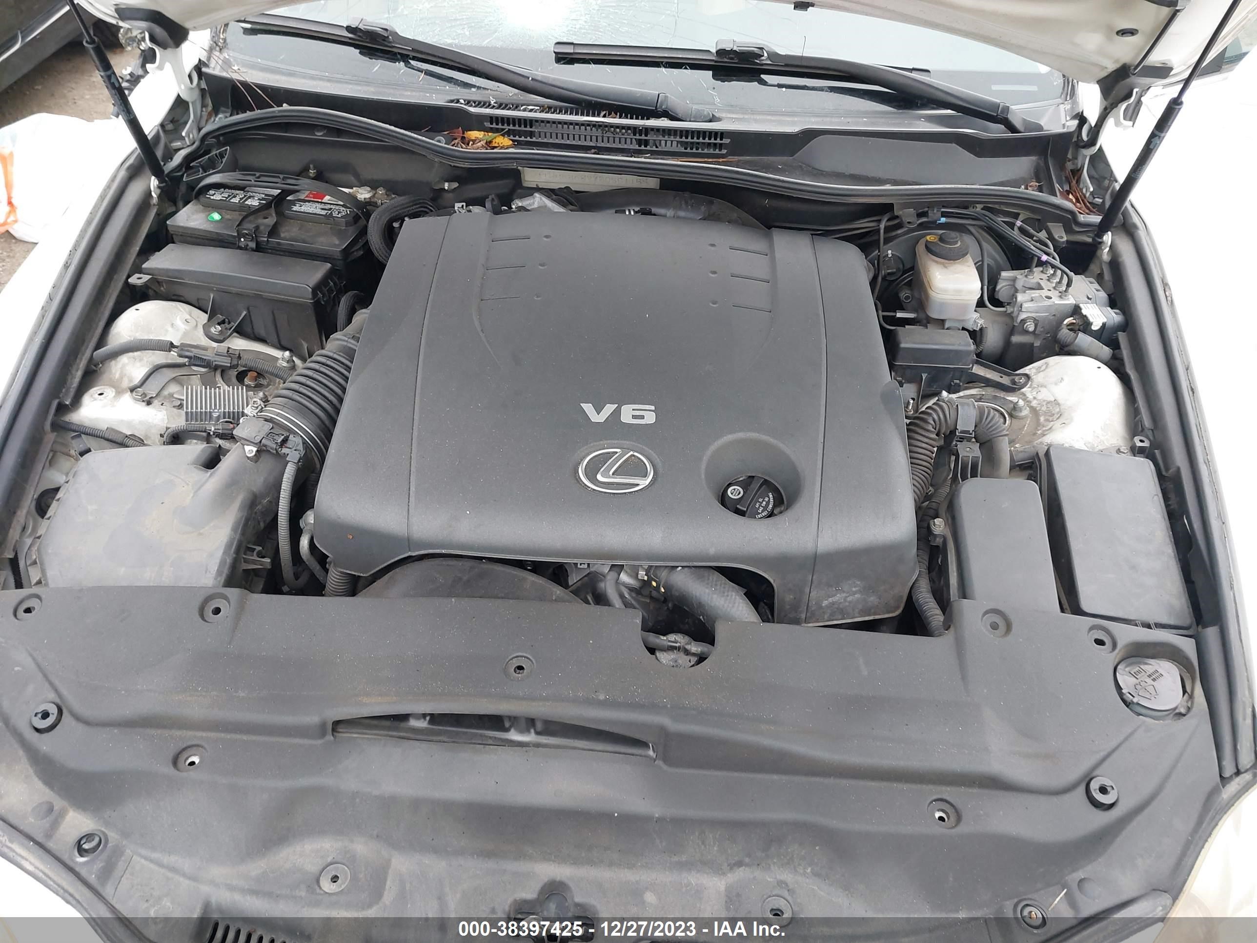 Photo 9 VIN: JTHBK262972055115 - LEXUS IS 