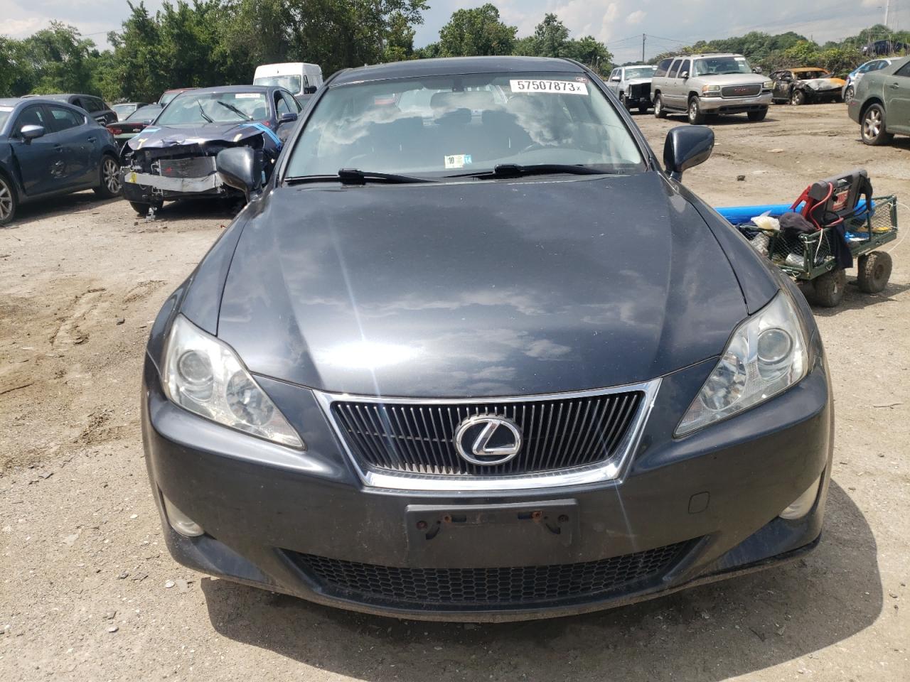 Photo 4 VIN: JTHBK262982074622 - LEXUS IS 