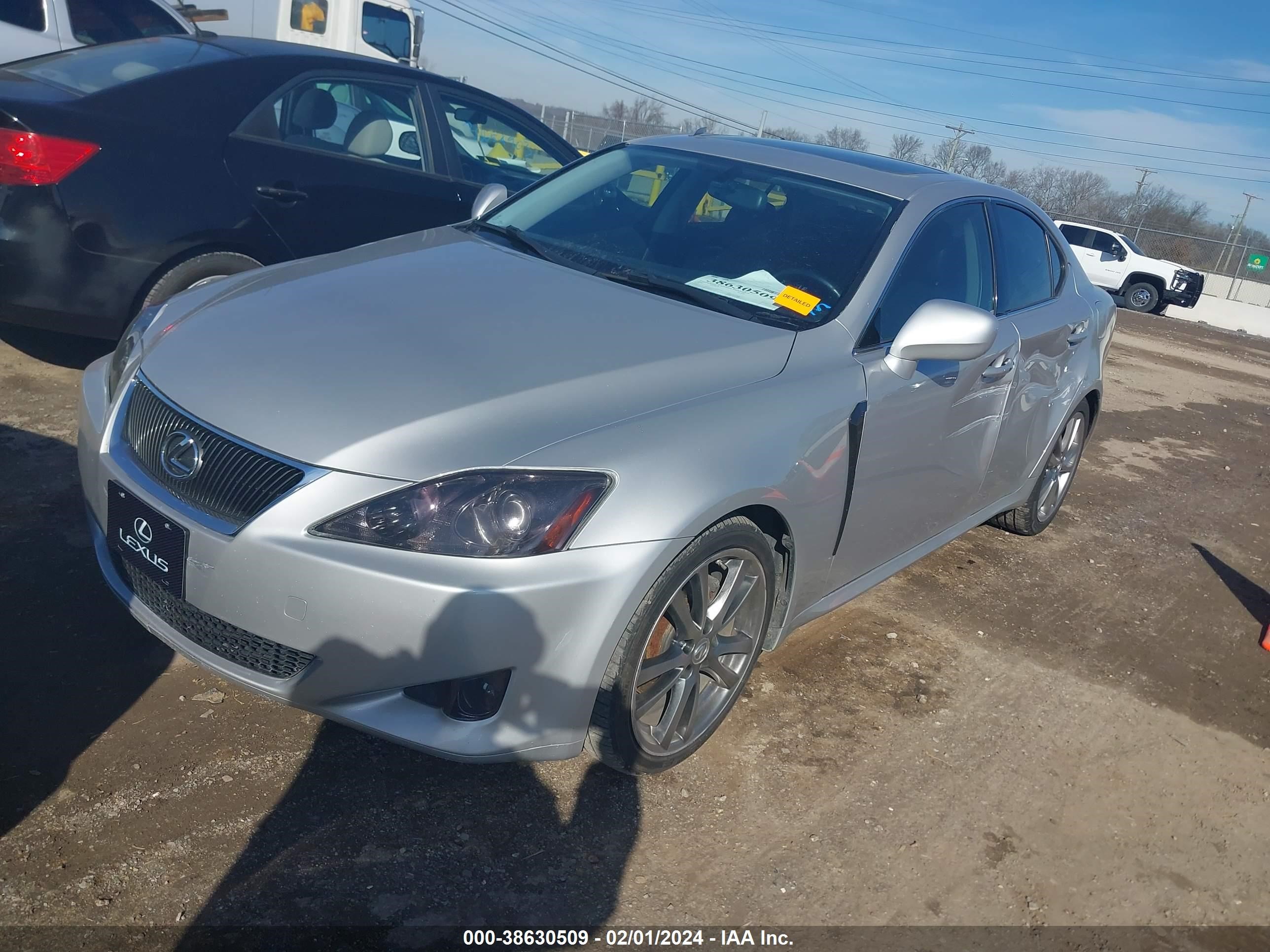 Photo 1 VIN: JTHBK262985084372 - LEXUS IS 