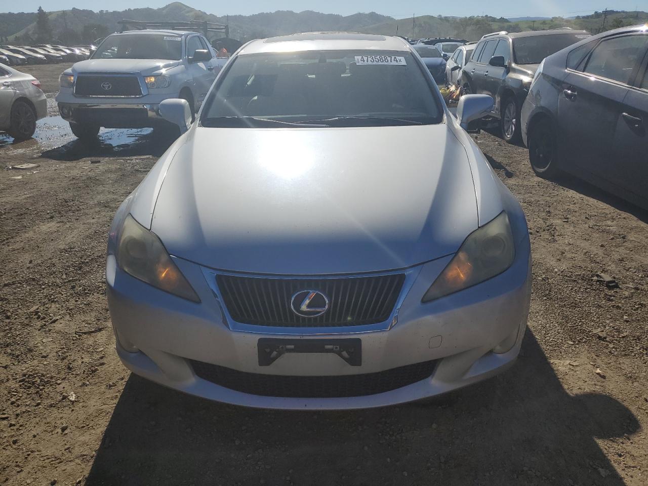 Photo 4 VIN: JTHBK262992087338 - LEXUS IS 