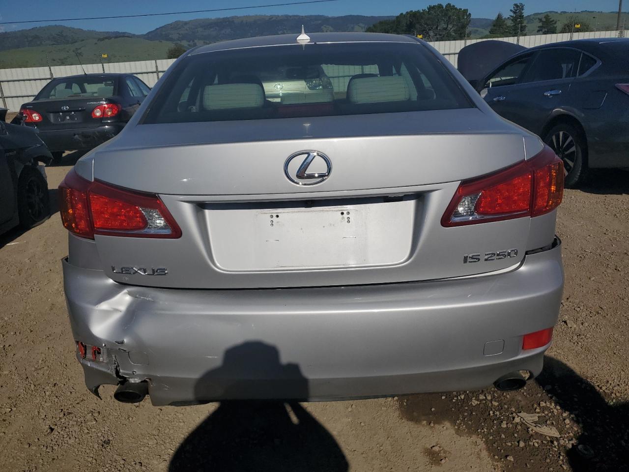 Photo 5 VIN: JTHBK262992087338 - LEXUS IS 