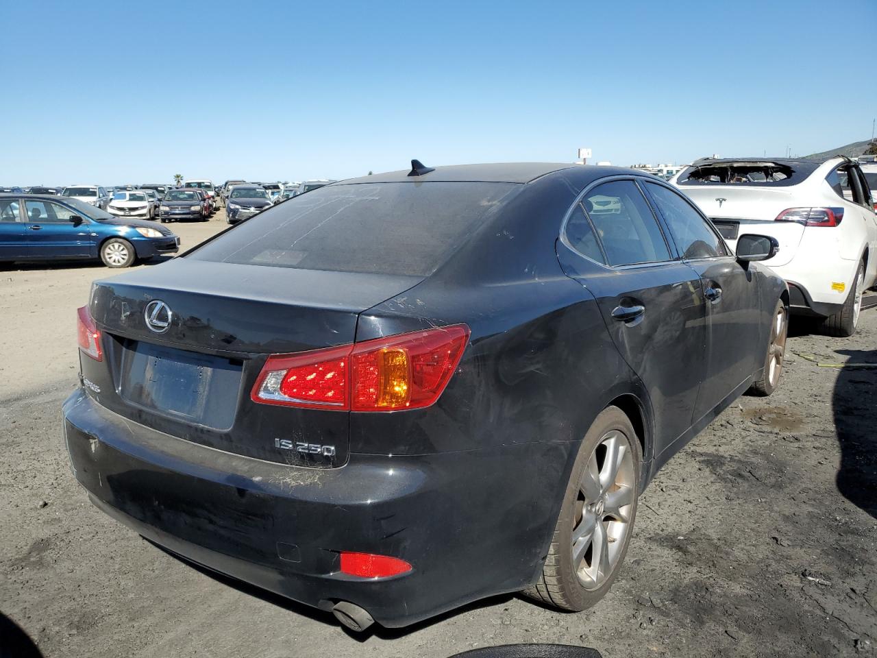 Photo 2 VIN: JTHBK262995088133 - LEXUS IS 