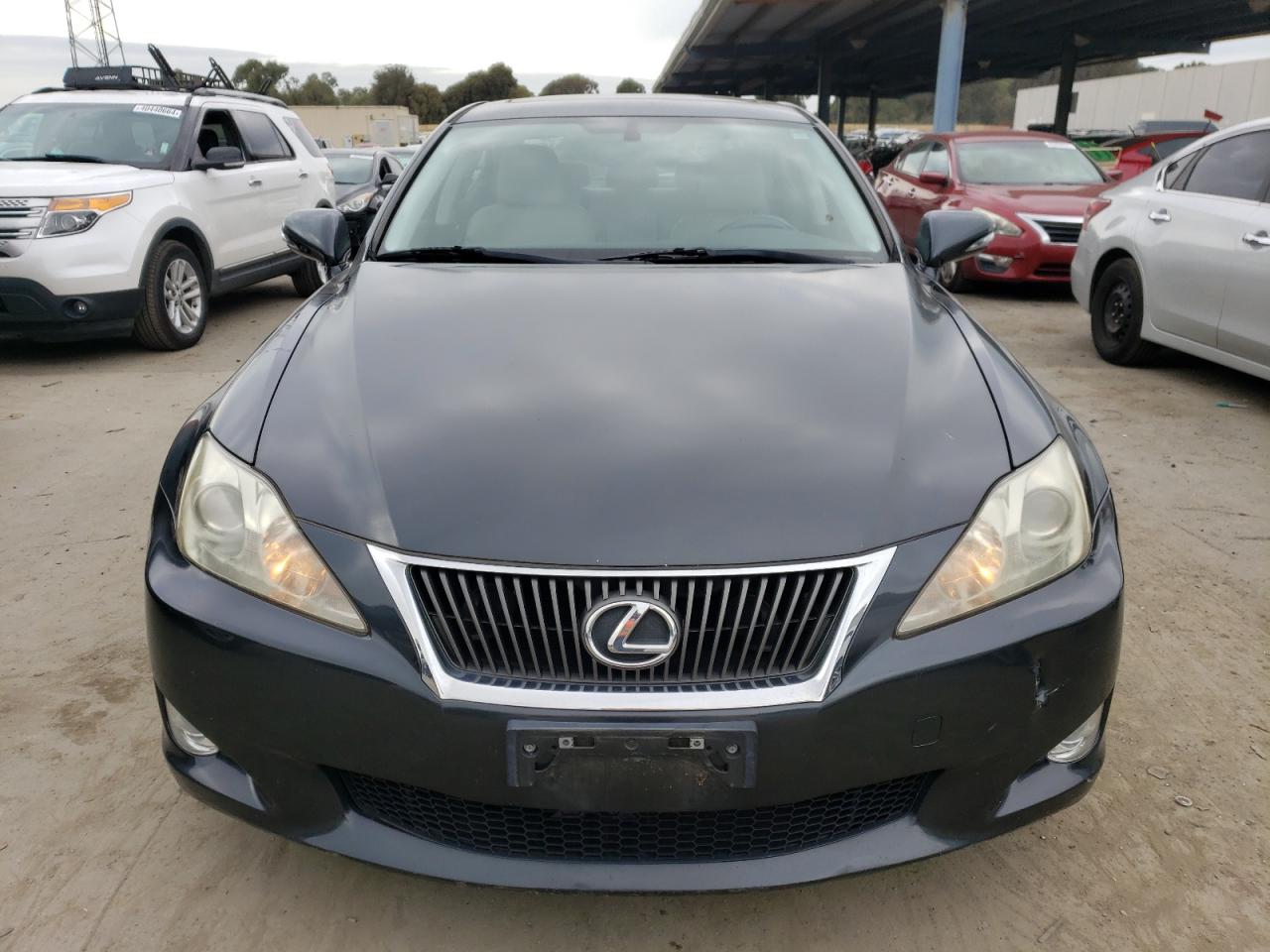 Photo 4 VIN: JTHBK262995095552 - LEXUS IS 