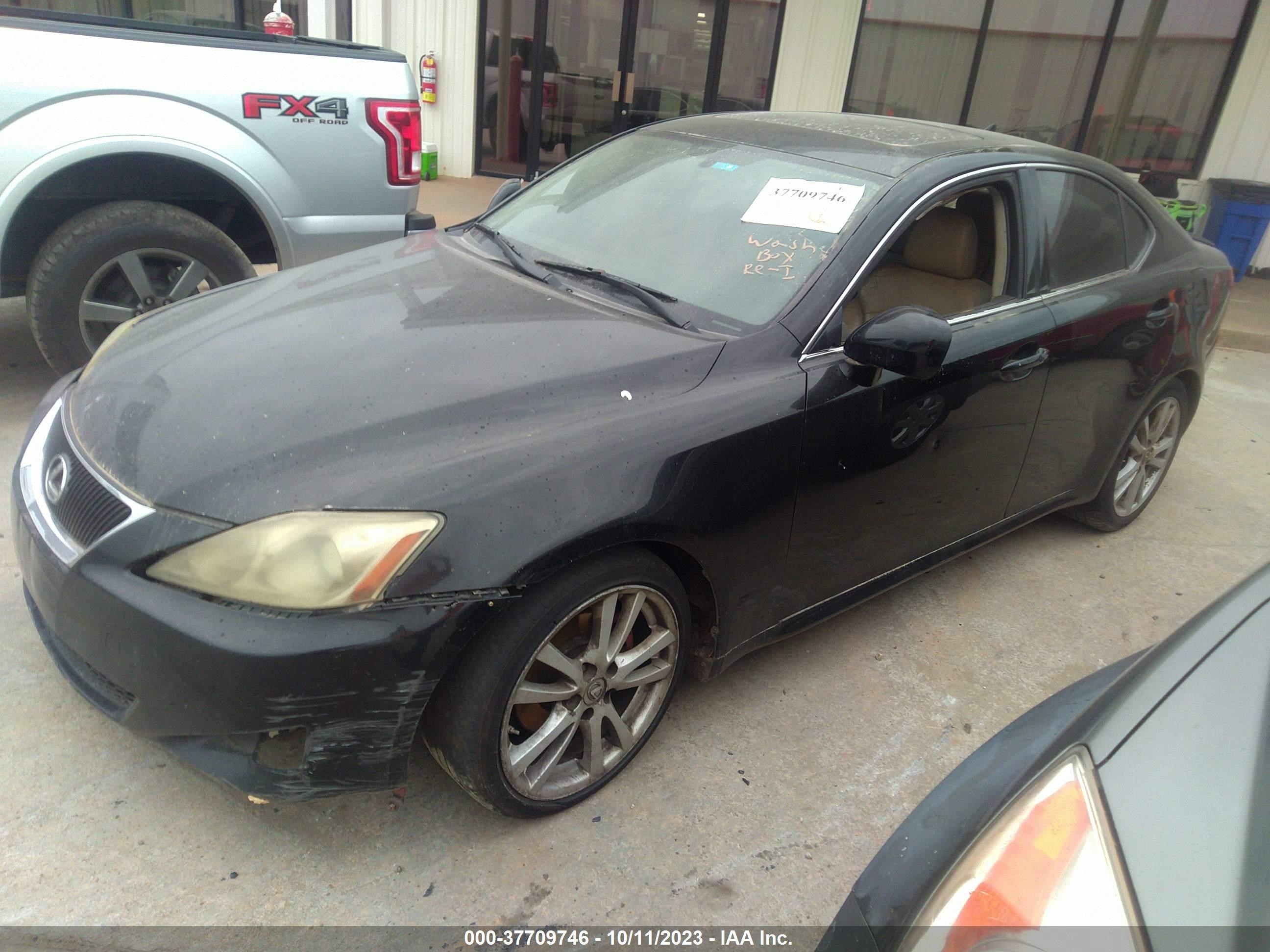 Photo 1 VIN: JTHBK262X75042940 - LEXUS IS 