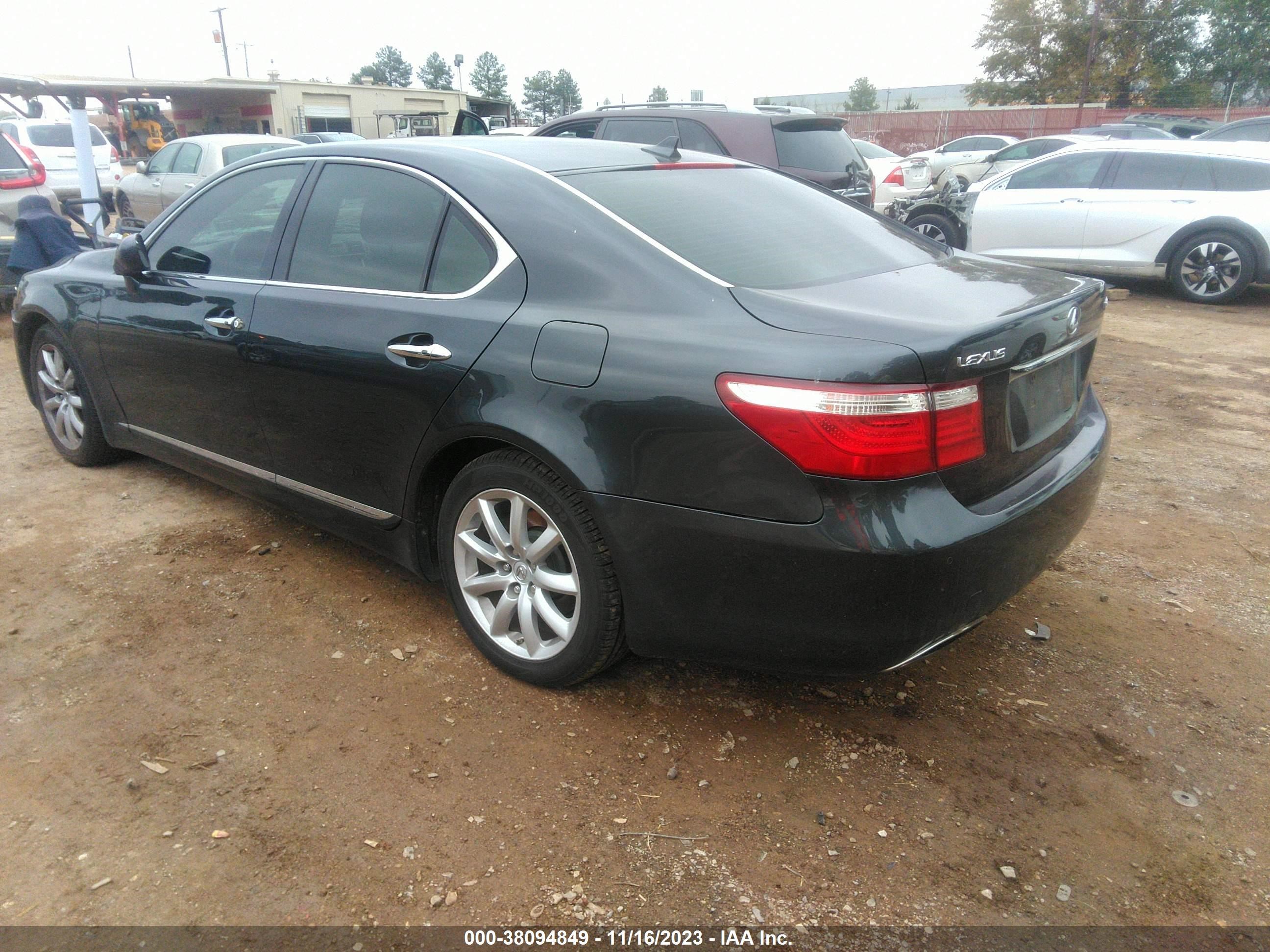 Photo 2 VIN: JTHBL46F075035300 - LEXUS LS 