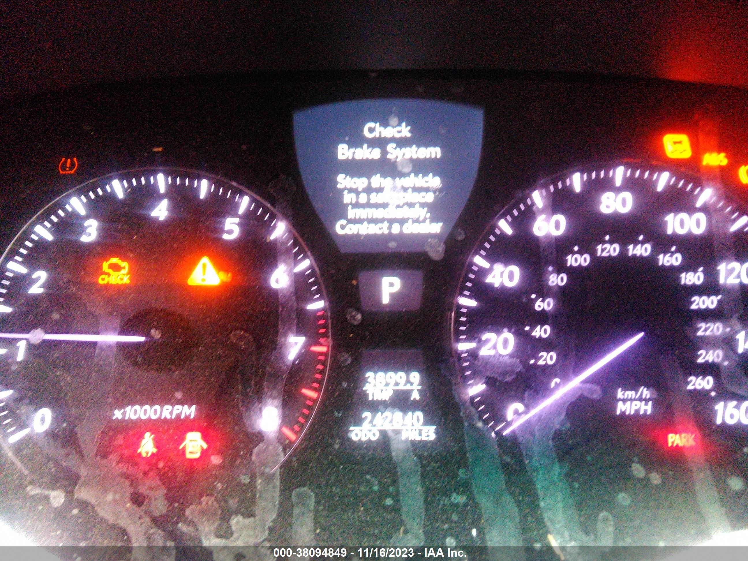 Photo 6 VIN: JTHBL46F075035300 - LEXUS LS 