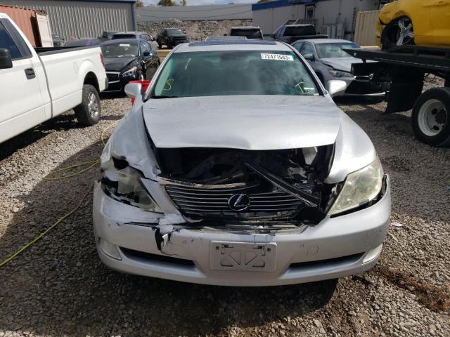 Photo 4 VIN: JTHBL46F095085715 - LEXUS LS460 