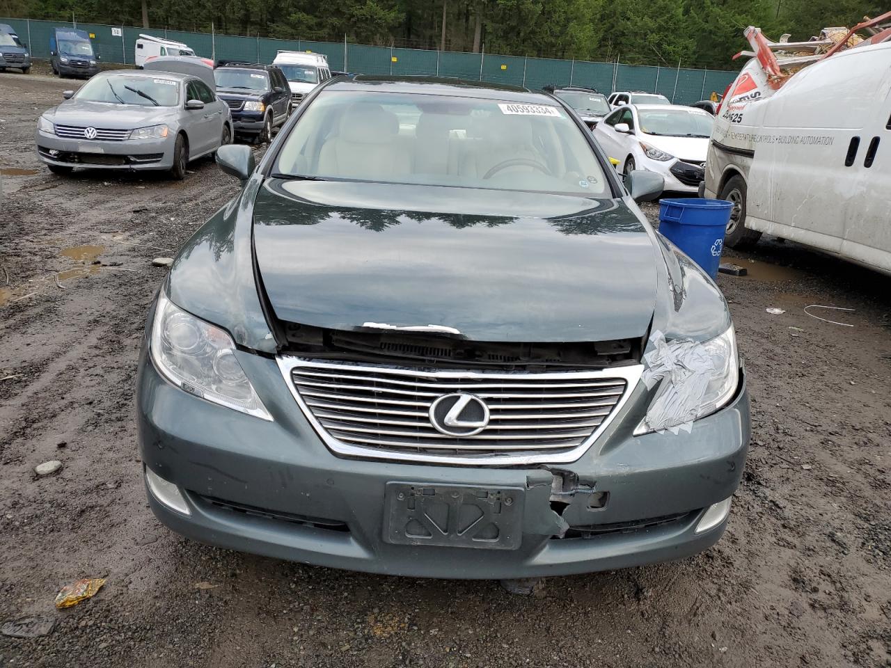 Photo 4 VIN: JTHBL46F185063141 - LEXUS LS 