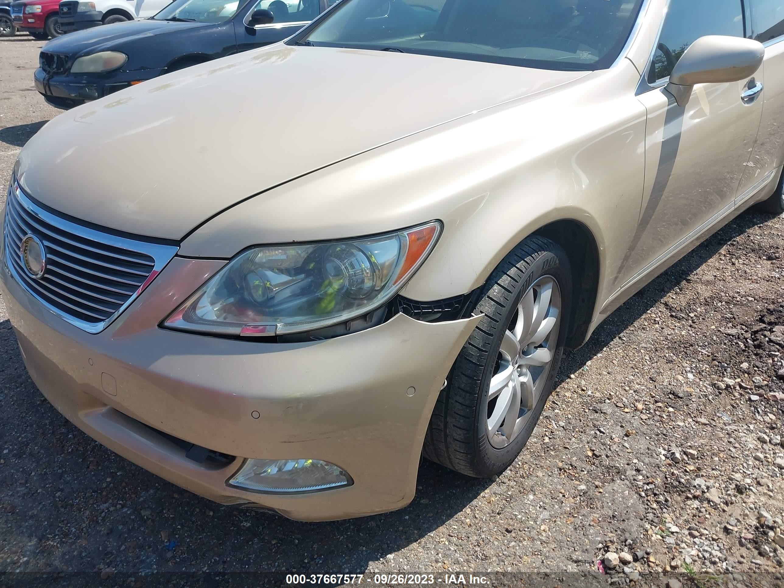 Photo 5 VIN: JTHBL46F275049991 - LEXUS LS 