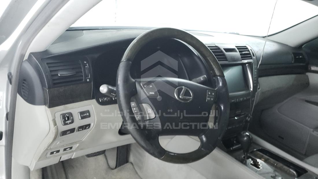 Photo 10 VIN: JTHBL46F375025084 - LEXUS LS 