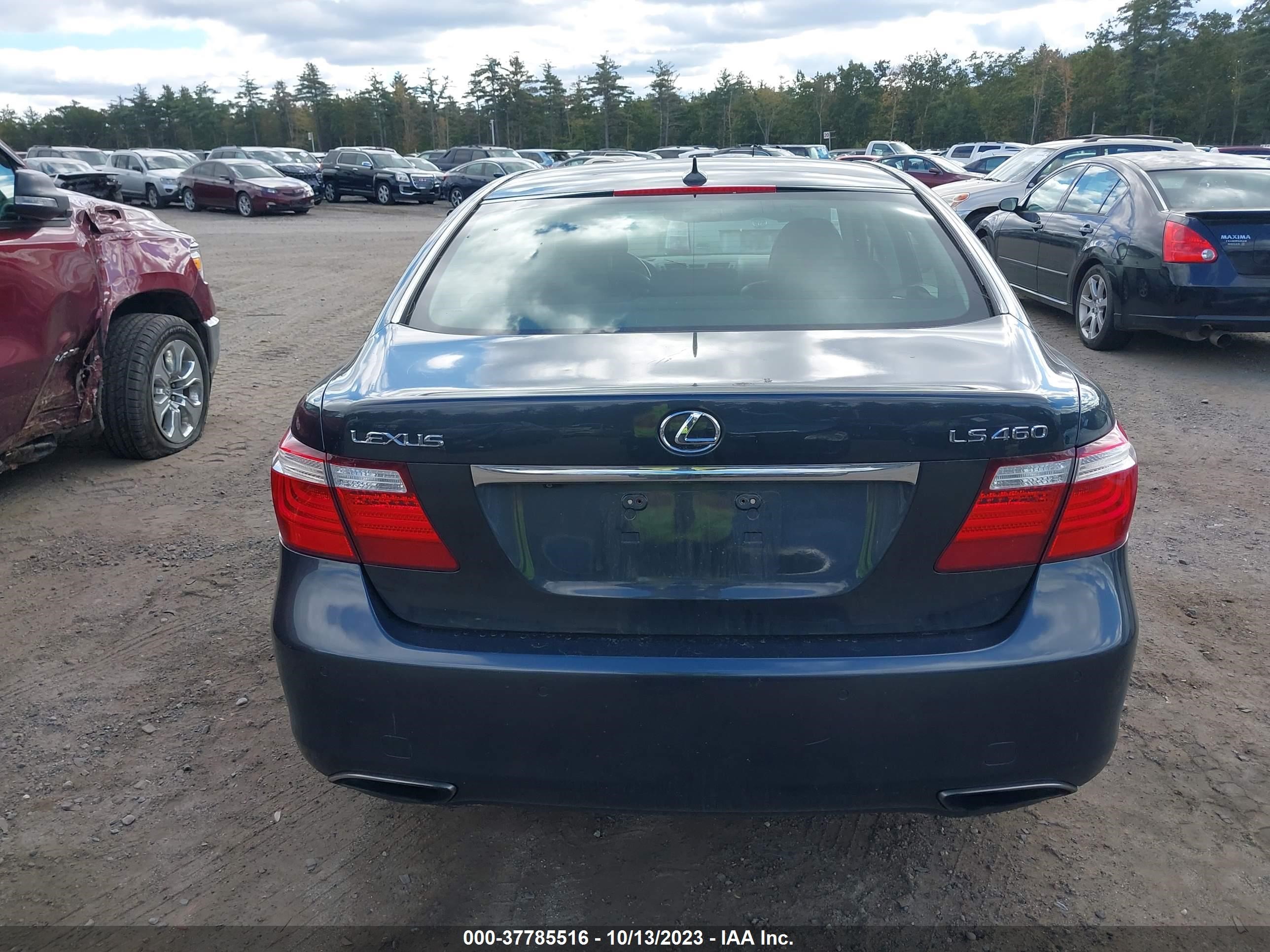 Photo 15 VIN: JTHBL46F375033864 - LEXUS LS 