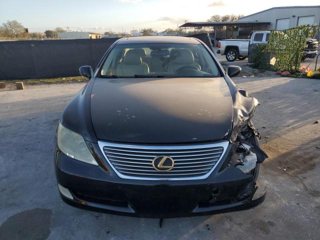 Photo 4 VIN: JTHBL46F385067465 - LEXUS LS460 