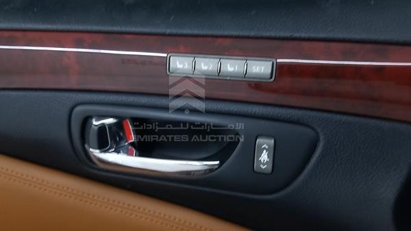 Photo 21 VIN: JTHBL46F385084296 - LEXUS LS 460 