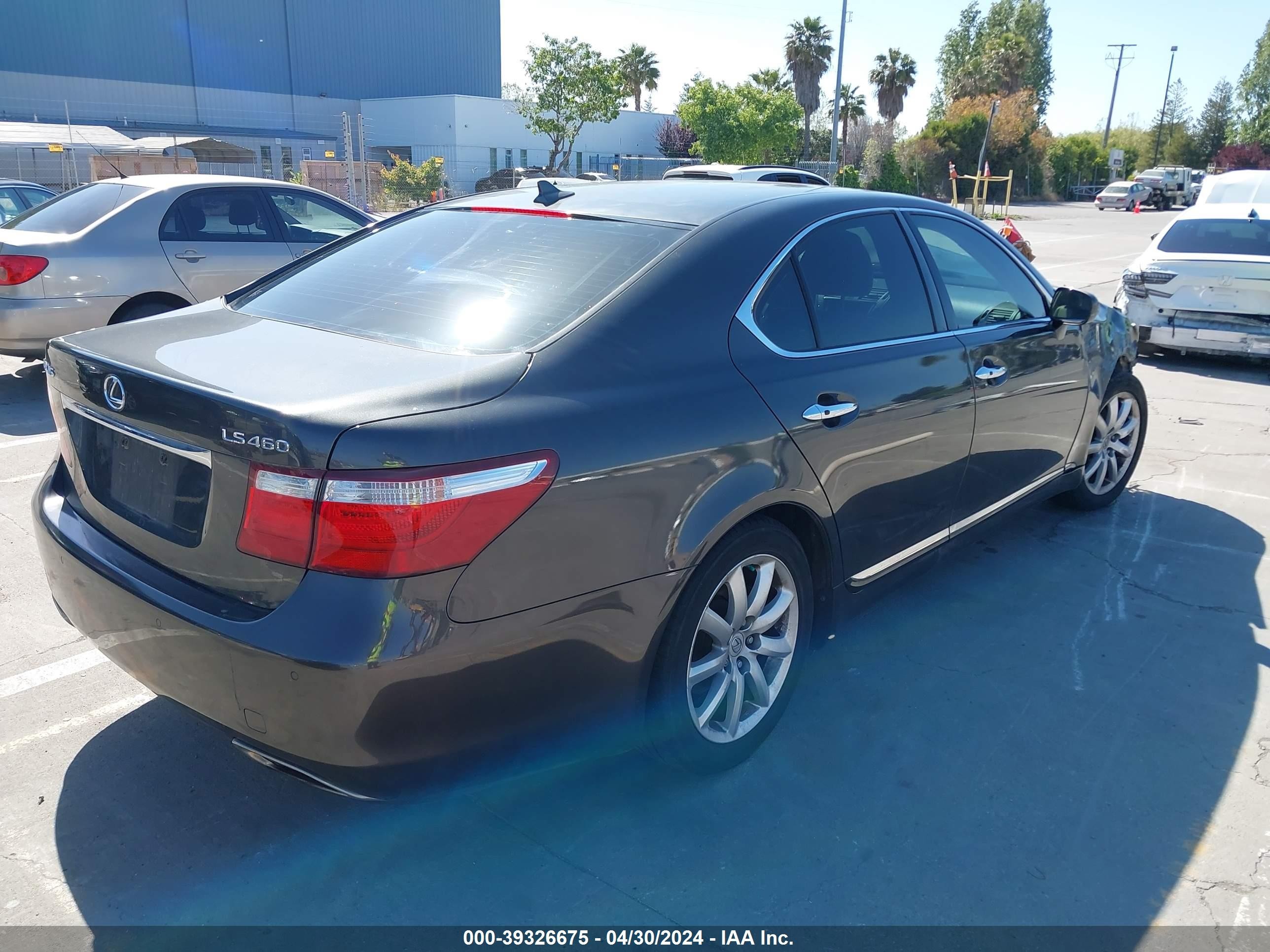 Photo 3 VIN: JTHBL46F395091444 - LEXUS LS 