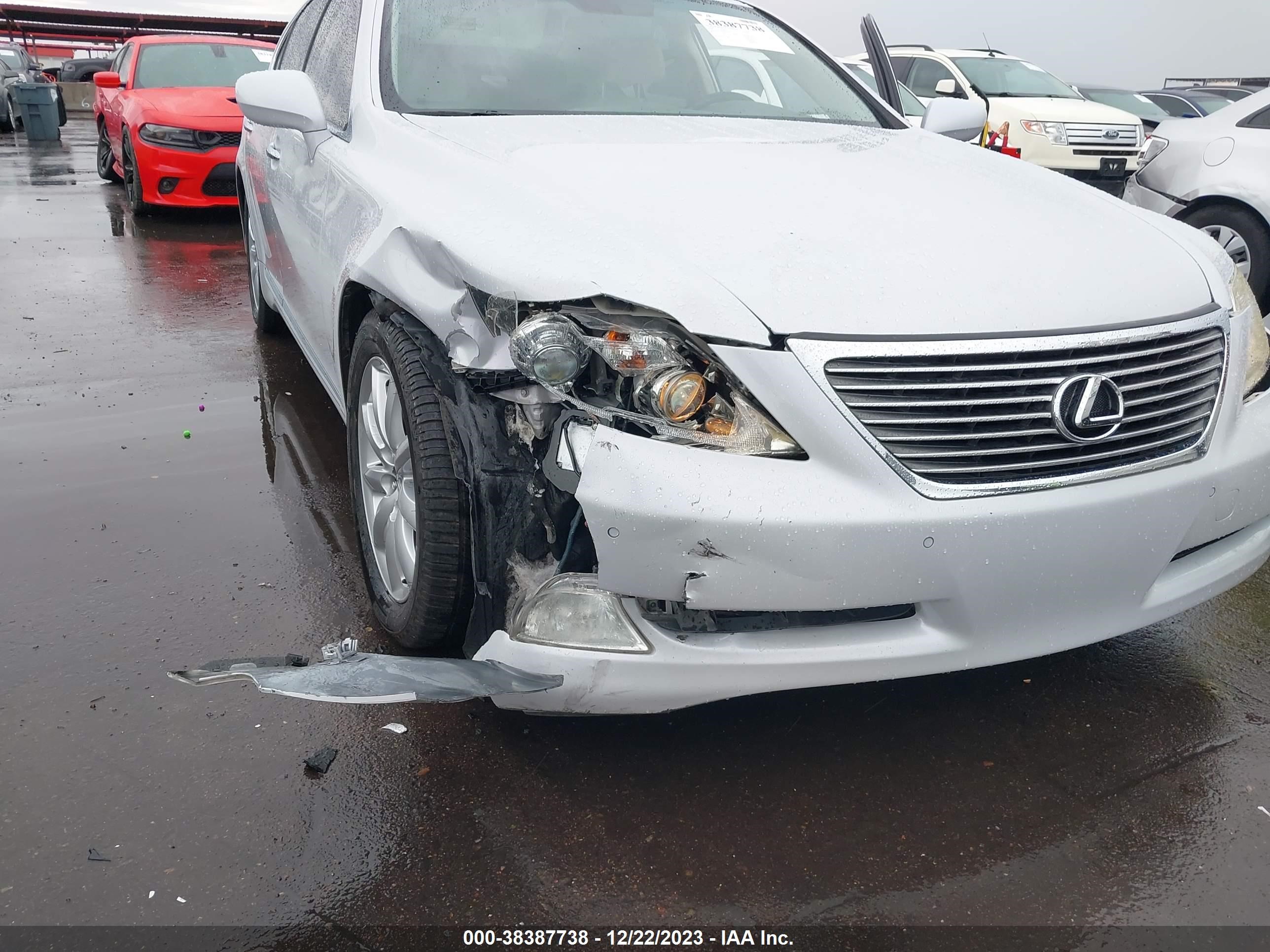 Photo 5 VIN: JTHBL46F485058290 - LEXUS LS 