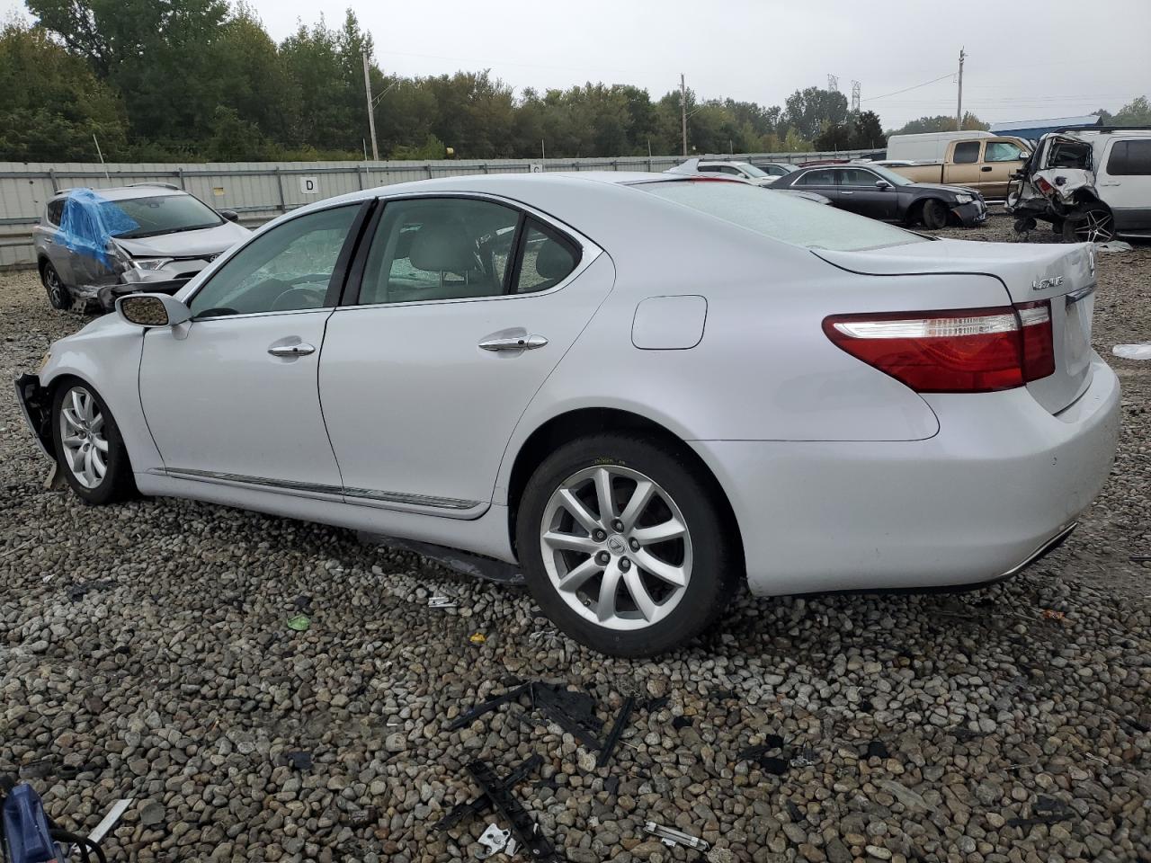 Photo 1 VIN: JTHBL46F685071767 - LEXUS LS 