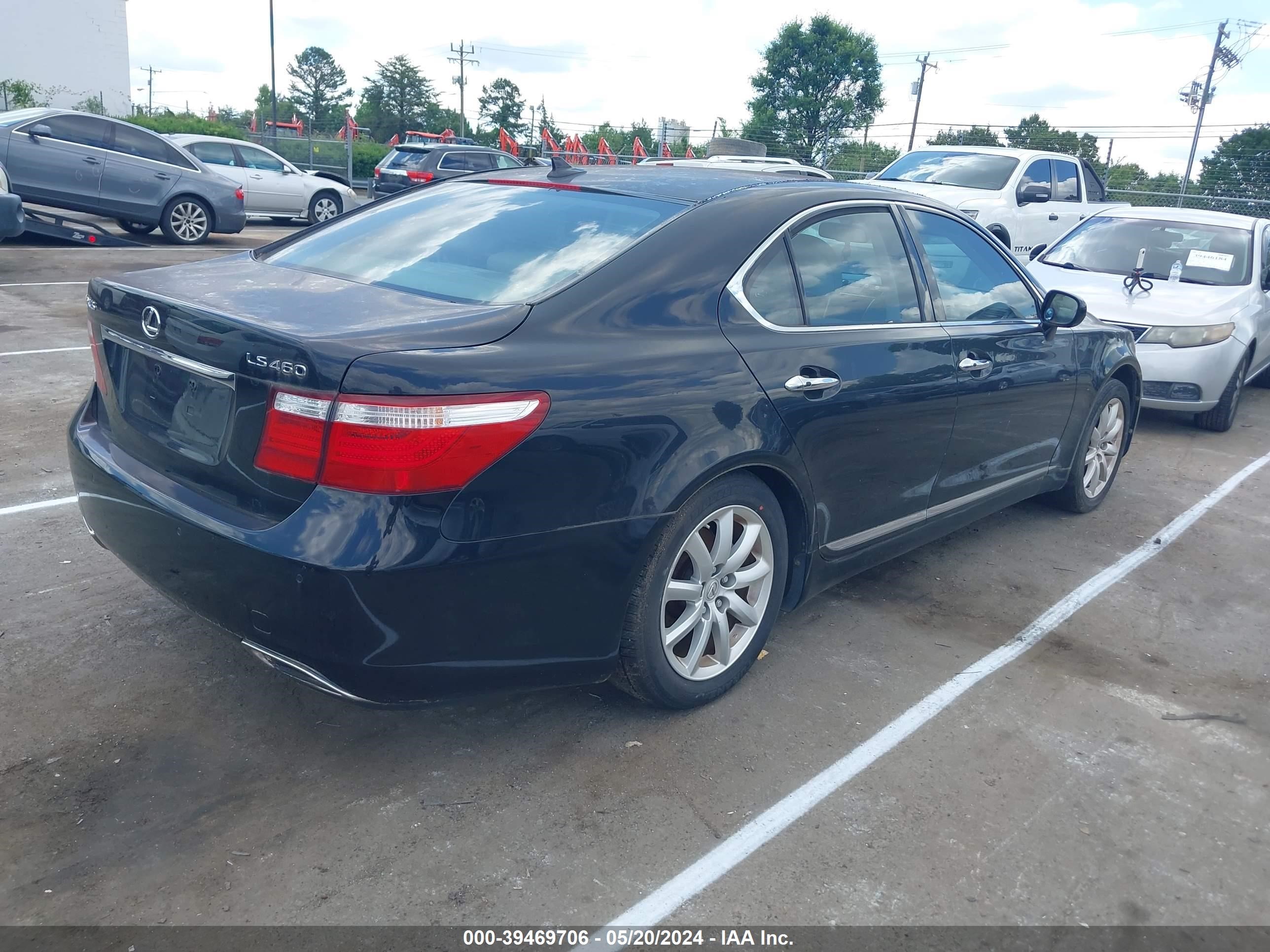 Photo 3 VIN: JTHBL46F695086304 - LEXUS LS 