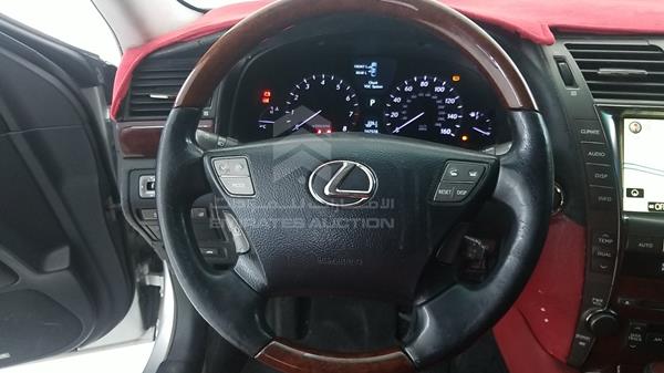 Photo 14 VIN: JTHBL46F775005985 - LEXUS LS 460 