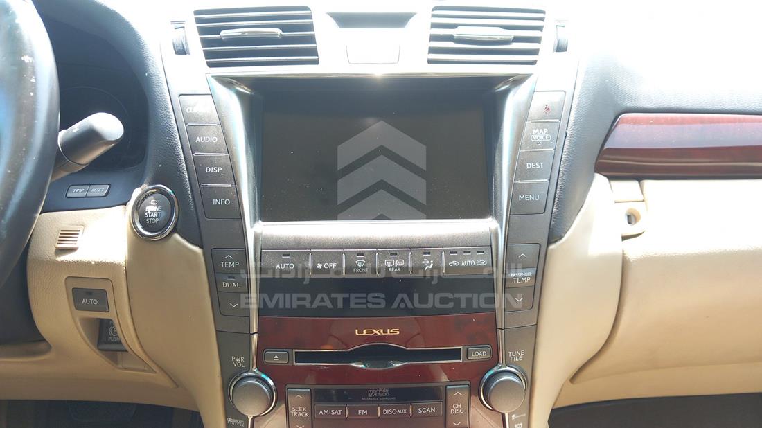 Photo 14 VIN: JTHBL46F775028053 - LEXUS LS 460 