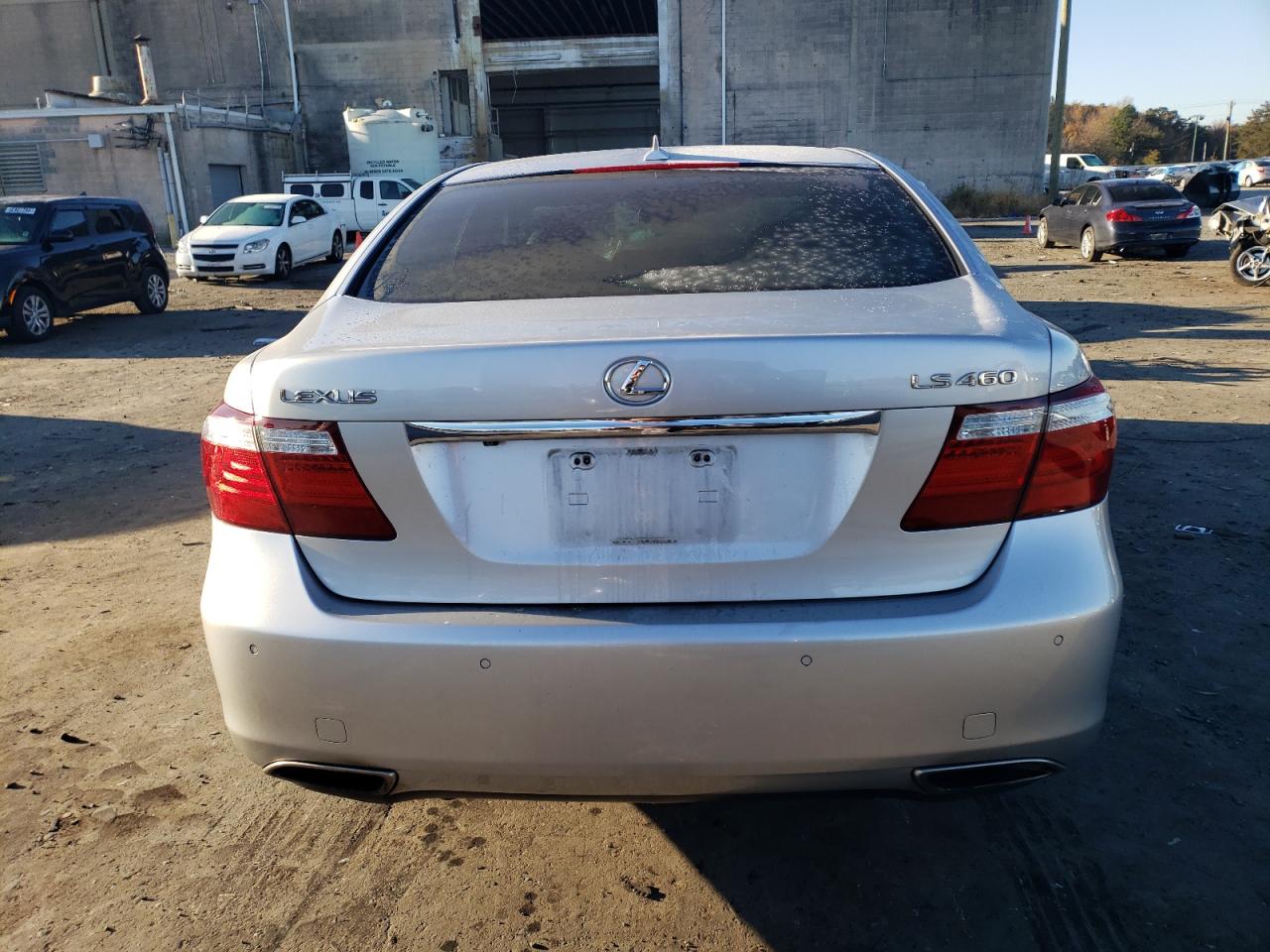 Photo 5 VIN: JTHBL46F785058106 - LEXUS LS 