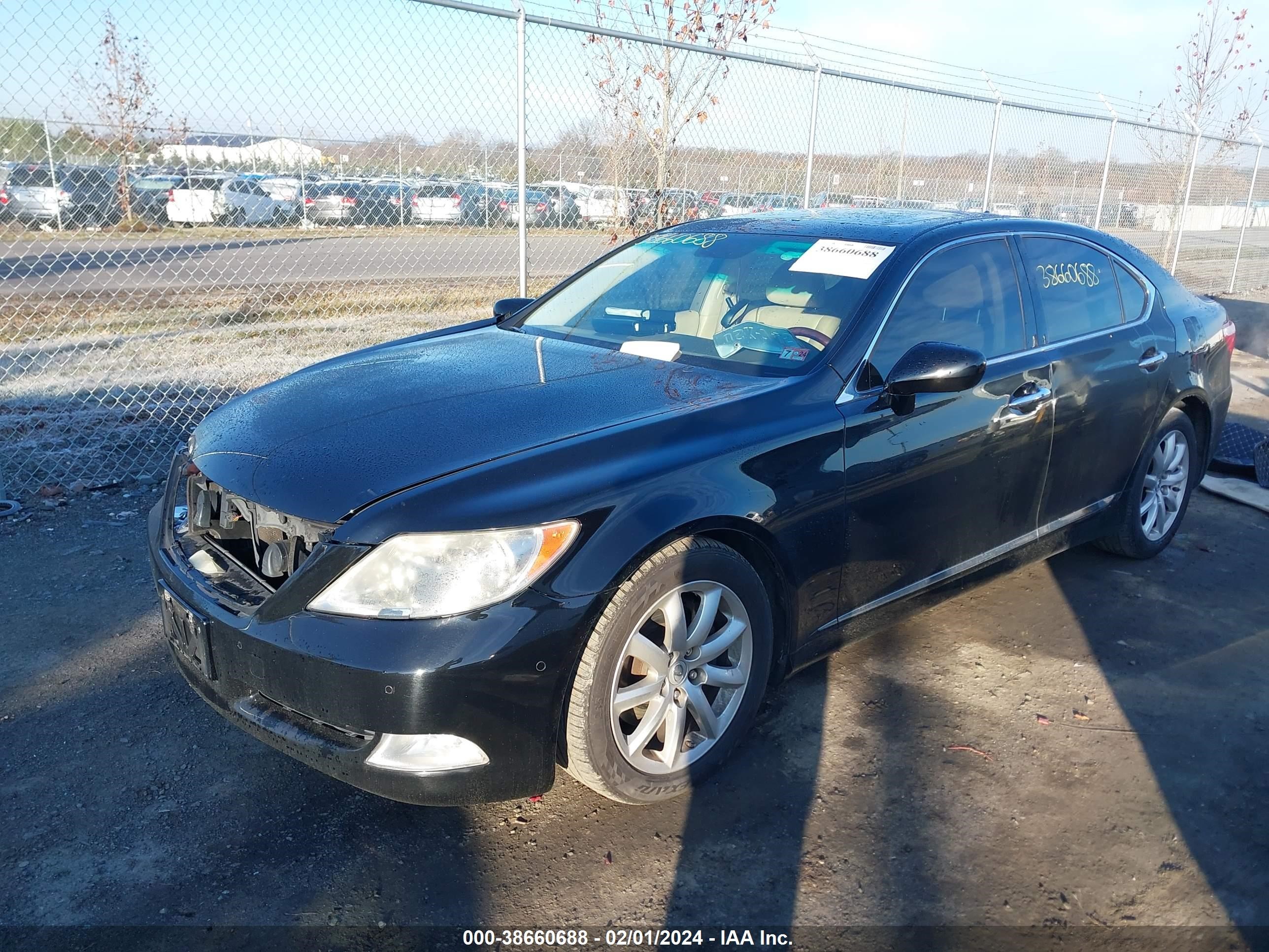 Photo 1 VIN: JTHBL46F785060437 - LEXUS LS 460 