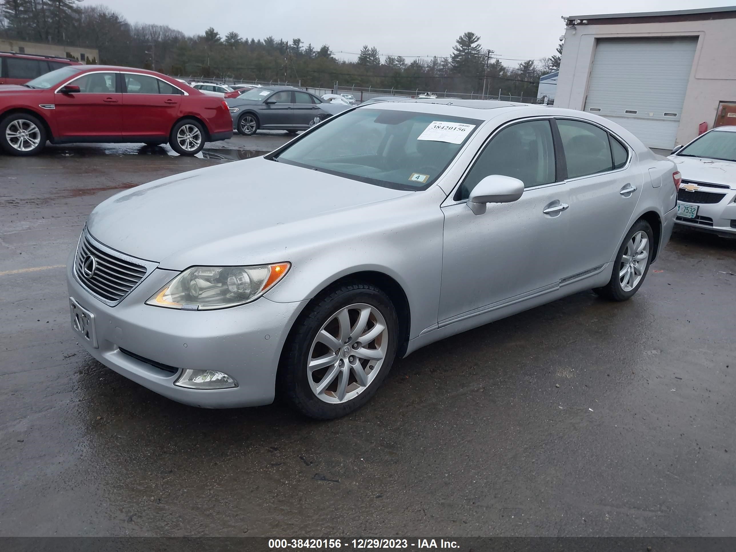 Photo 1 VIN: JTHBL46F785064424 - LEXUS LS 