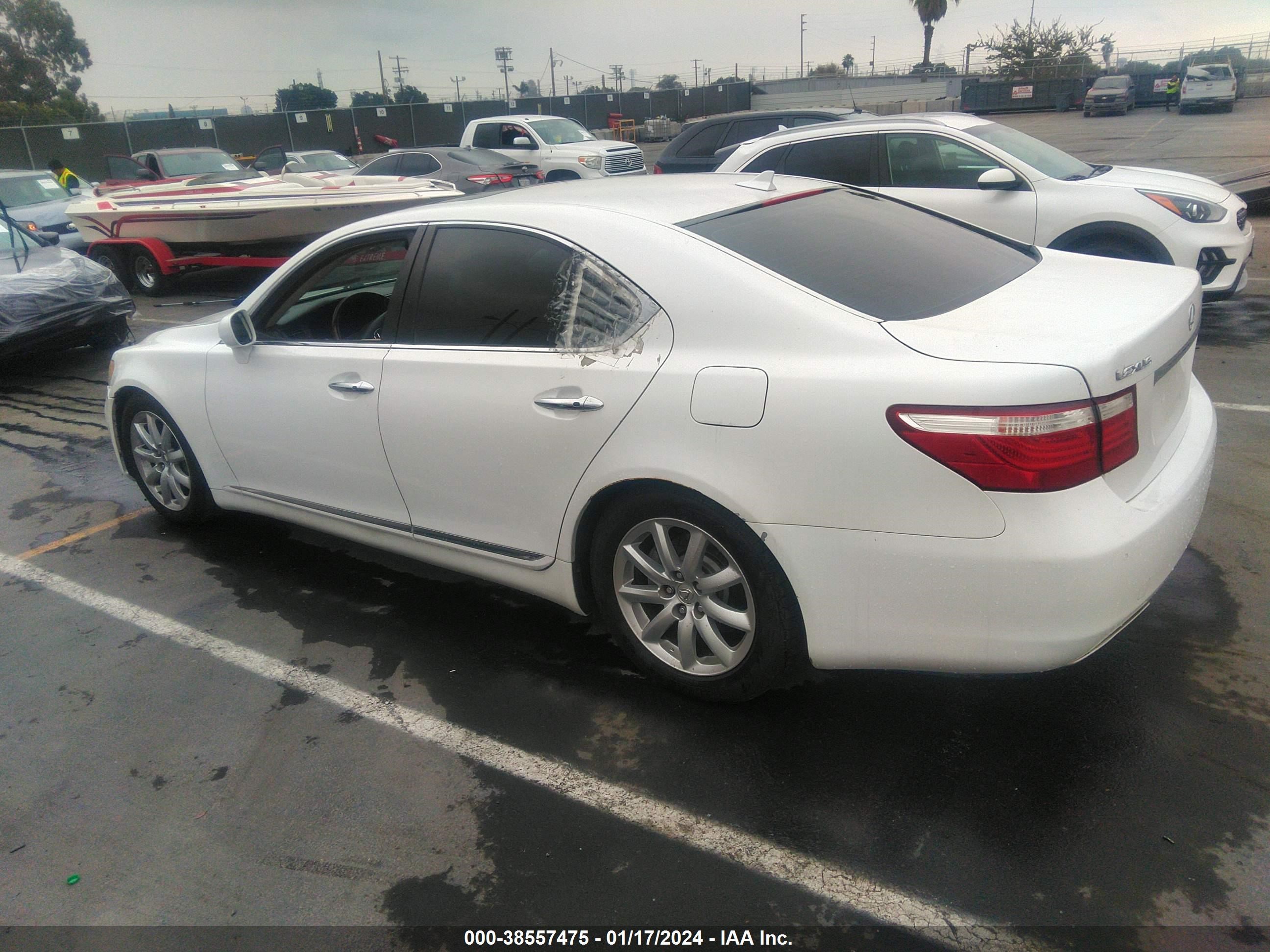 Photo 2 VIN: JTHBL46F875002920 - LEXUS LS 