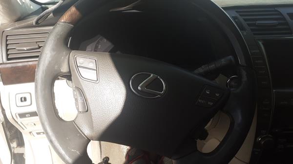 Photo 13 VIN: JTHBL46F875035707 - LEXUS LS 460 