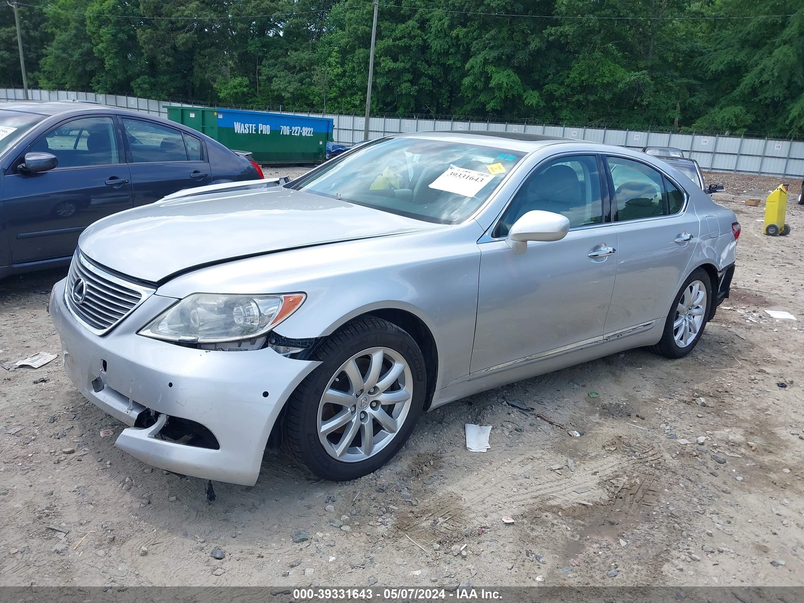 Photo 1 VIN: JTHBL46F895090449 - LEXUS LS 