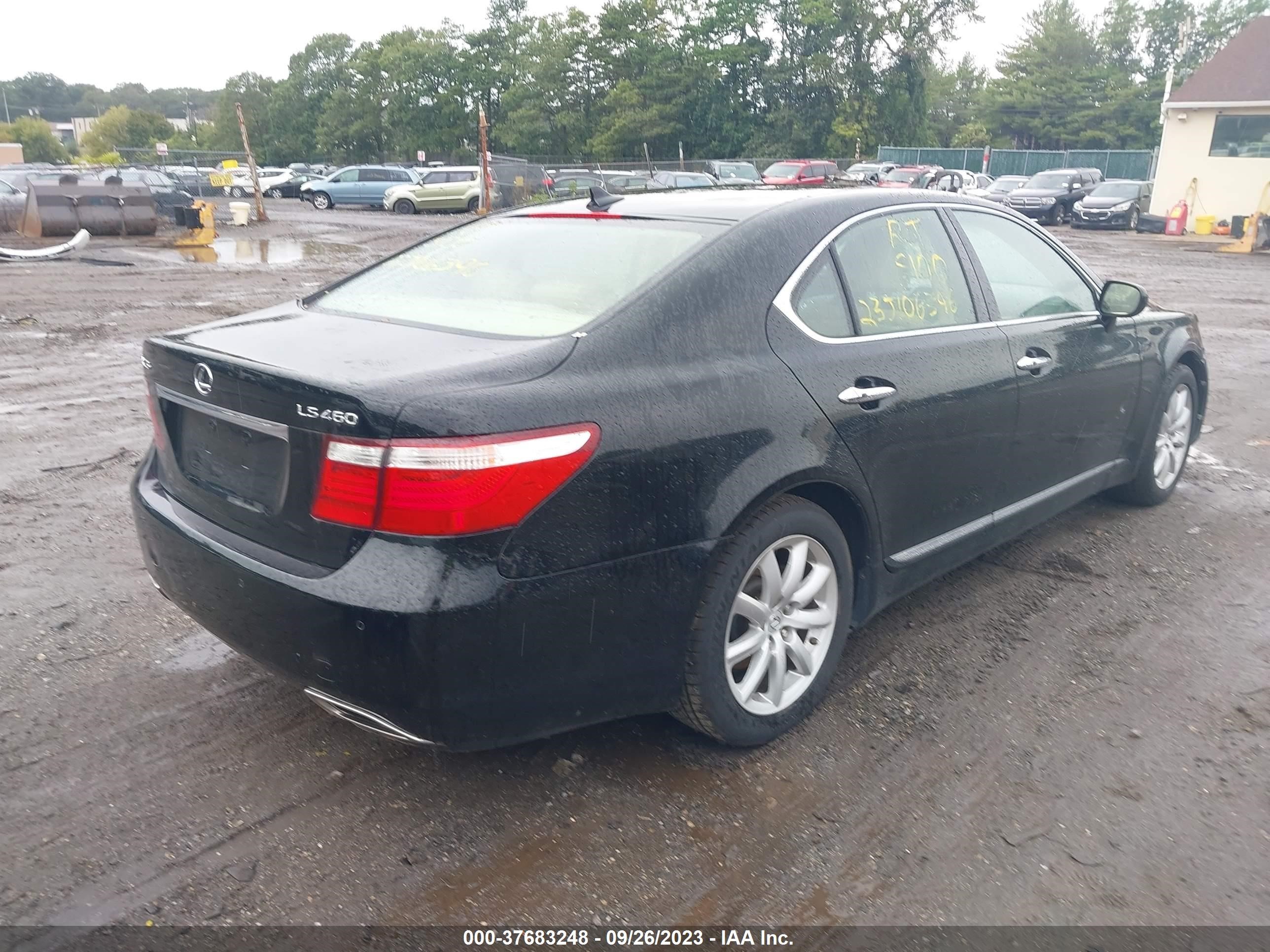 Photo 3 VIN: JTHBL46FX85059279 - LEXUS LS 