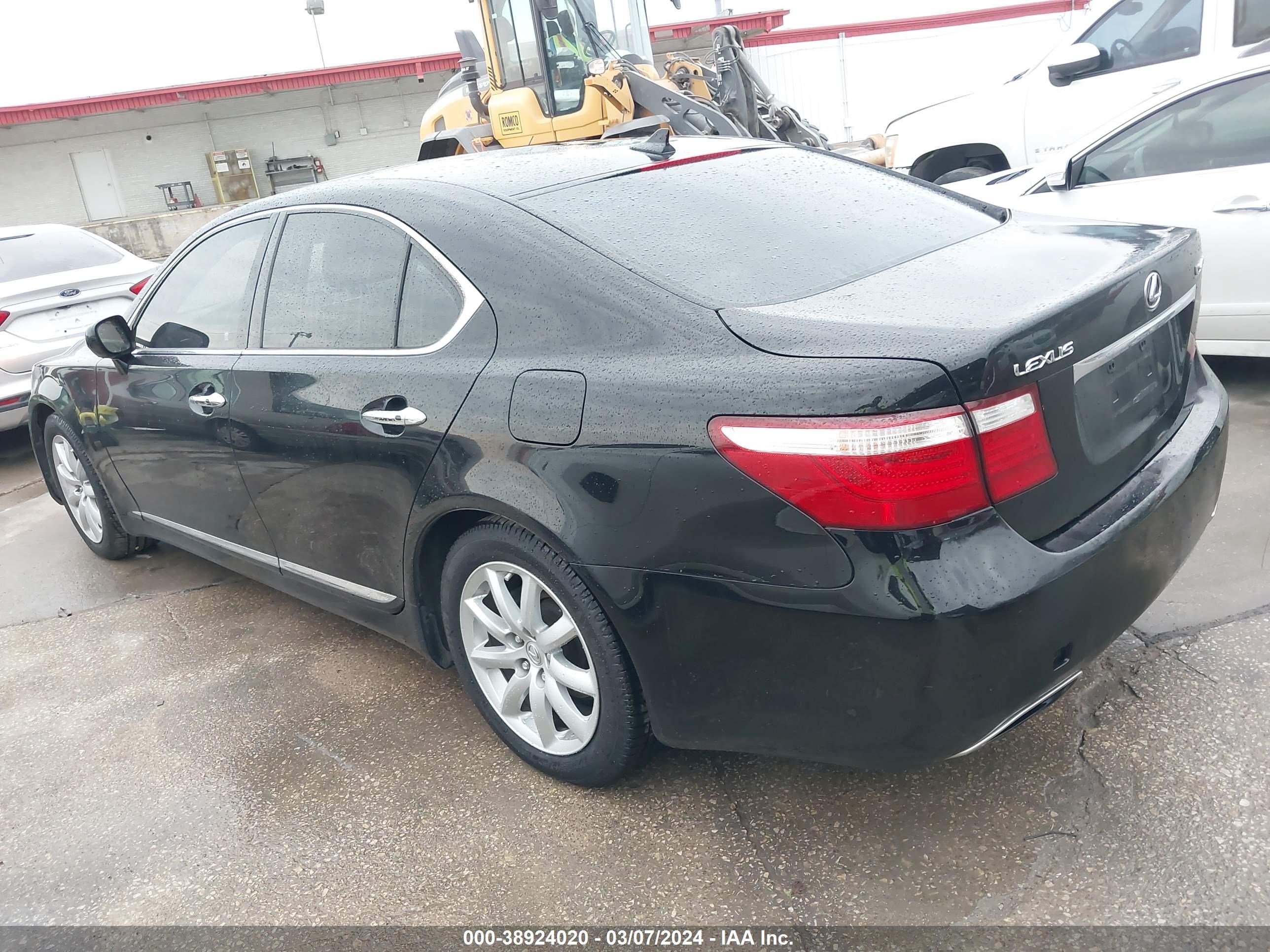 Photo 2 VIN: JTHBL46FX85063347 - LEXUS LS 