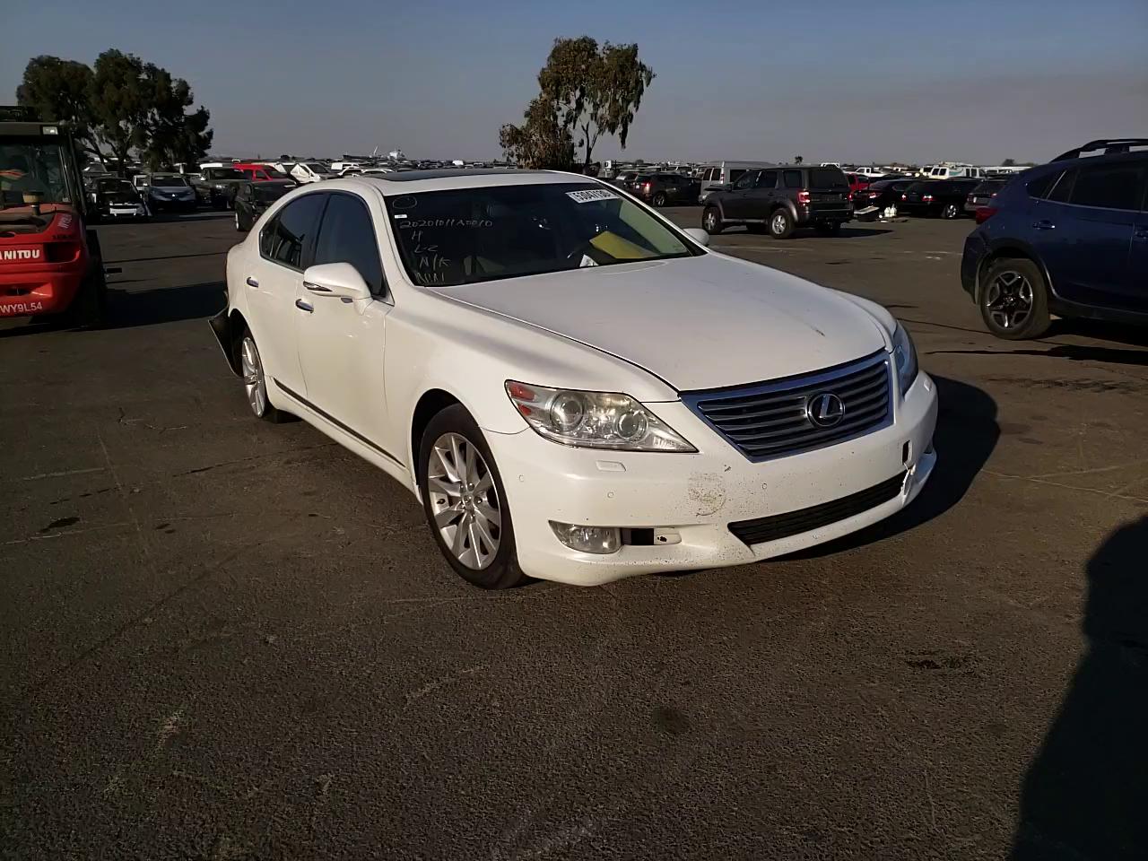 Photo 10 VIN: JTHBL5EF0A5093244 - LEXUS LS 460 