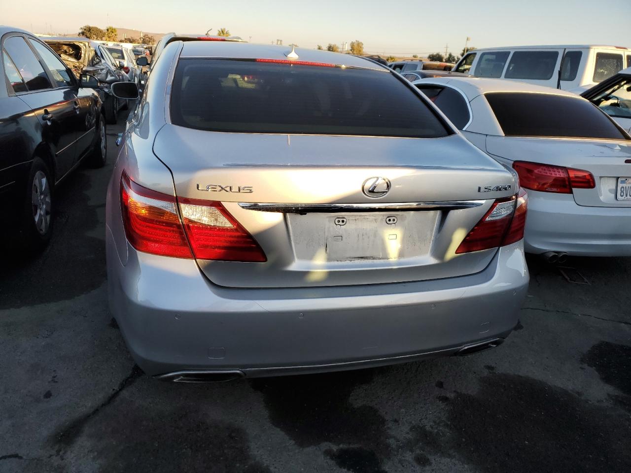 Photo 5 VIN: JTHBL5EF0A5098993 - LEXUS LS 