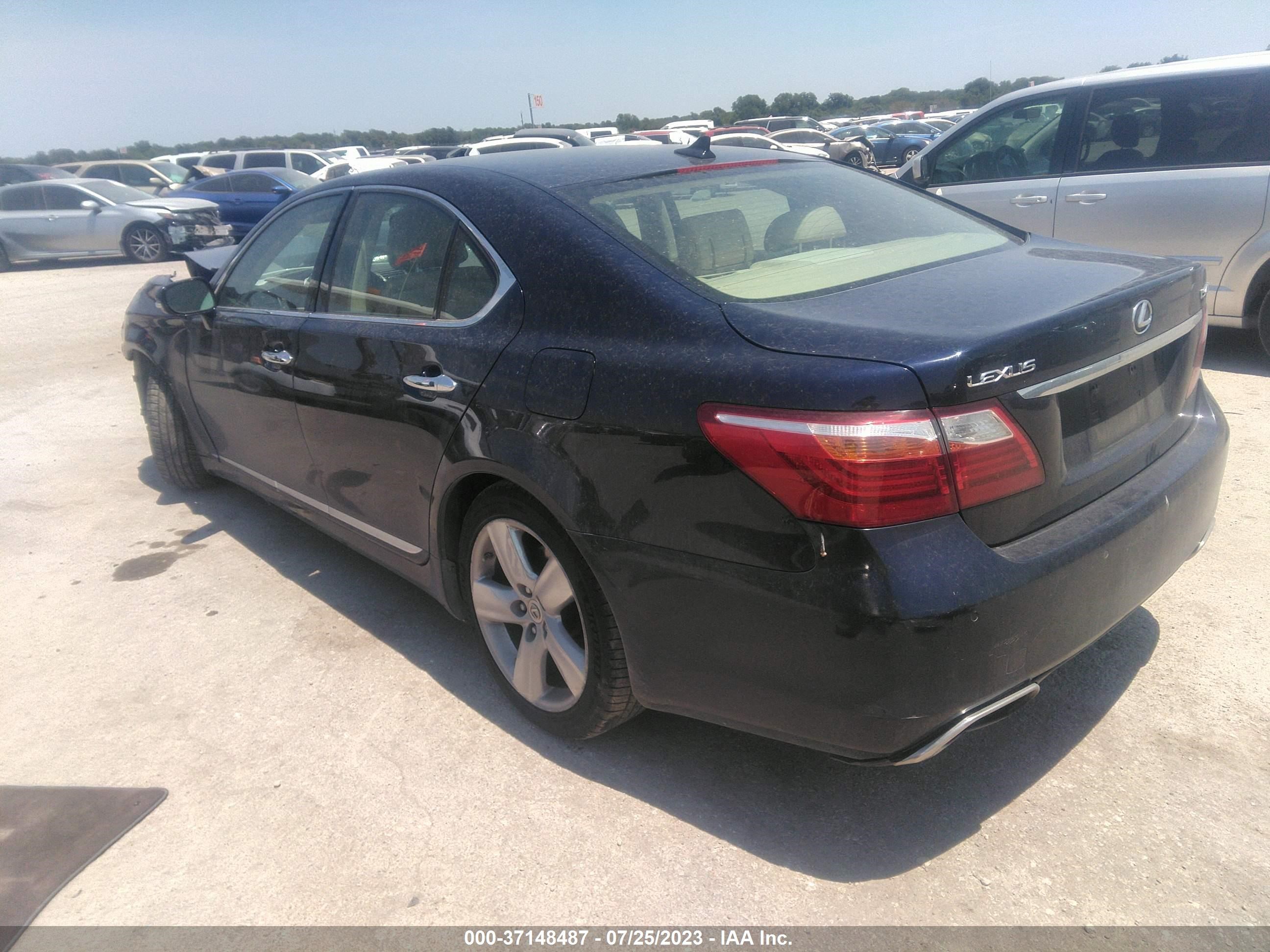 Photo 2 VIN: JTHBL5EF0A5101293 - LEXUS LS 