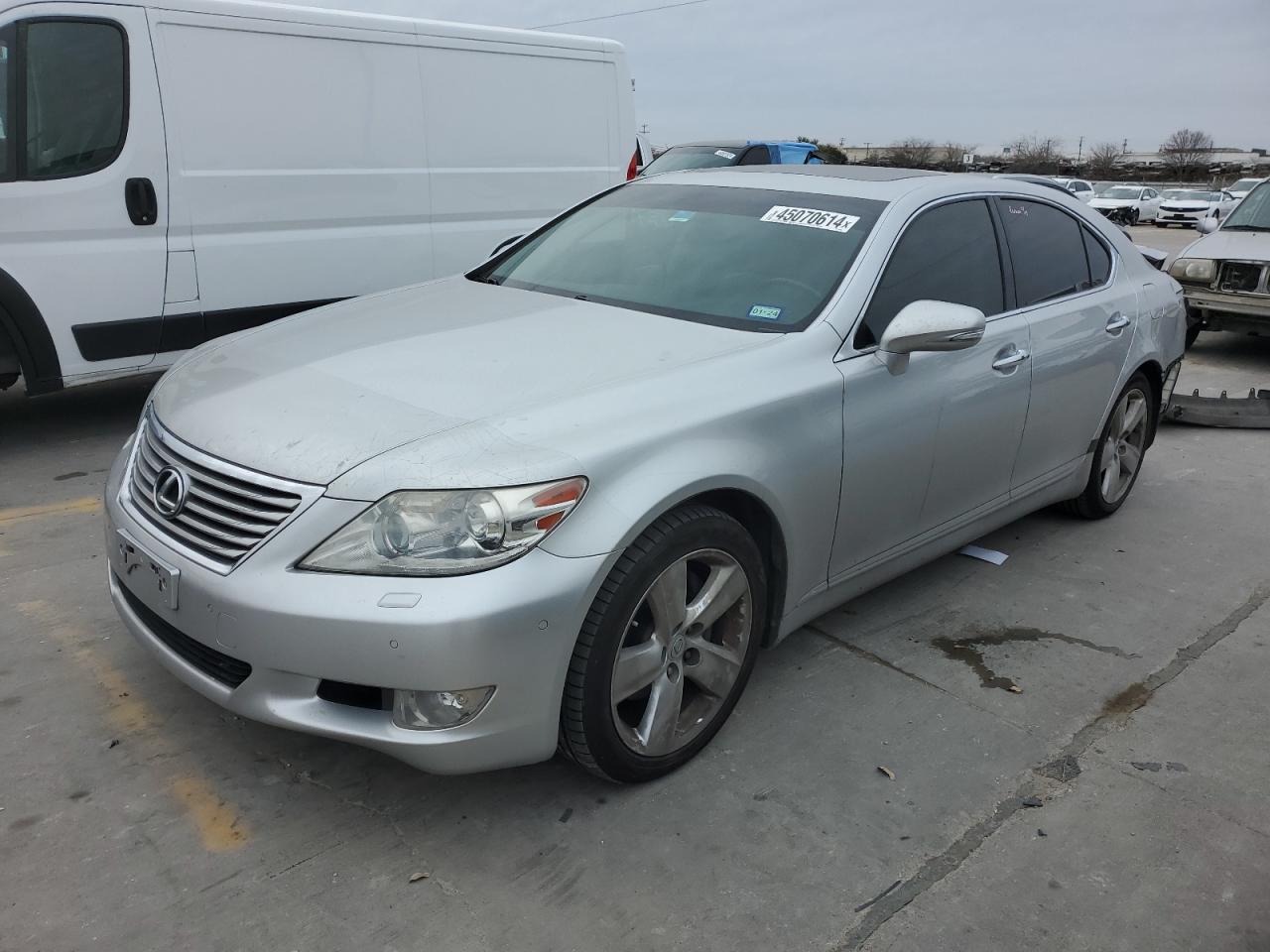 Photo 0 VIN: JTHBL5EF0B5106396 - LEXUS LS460 