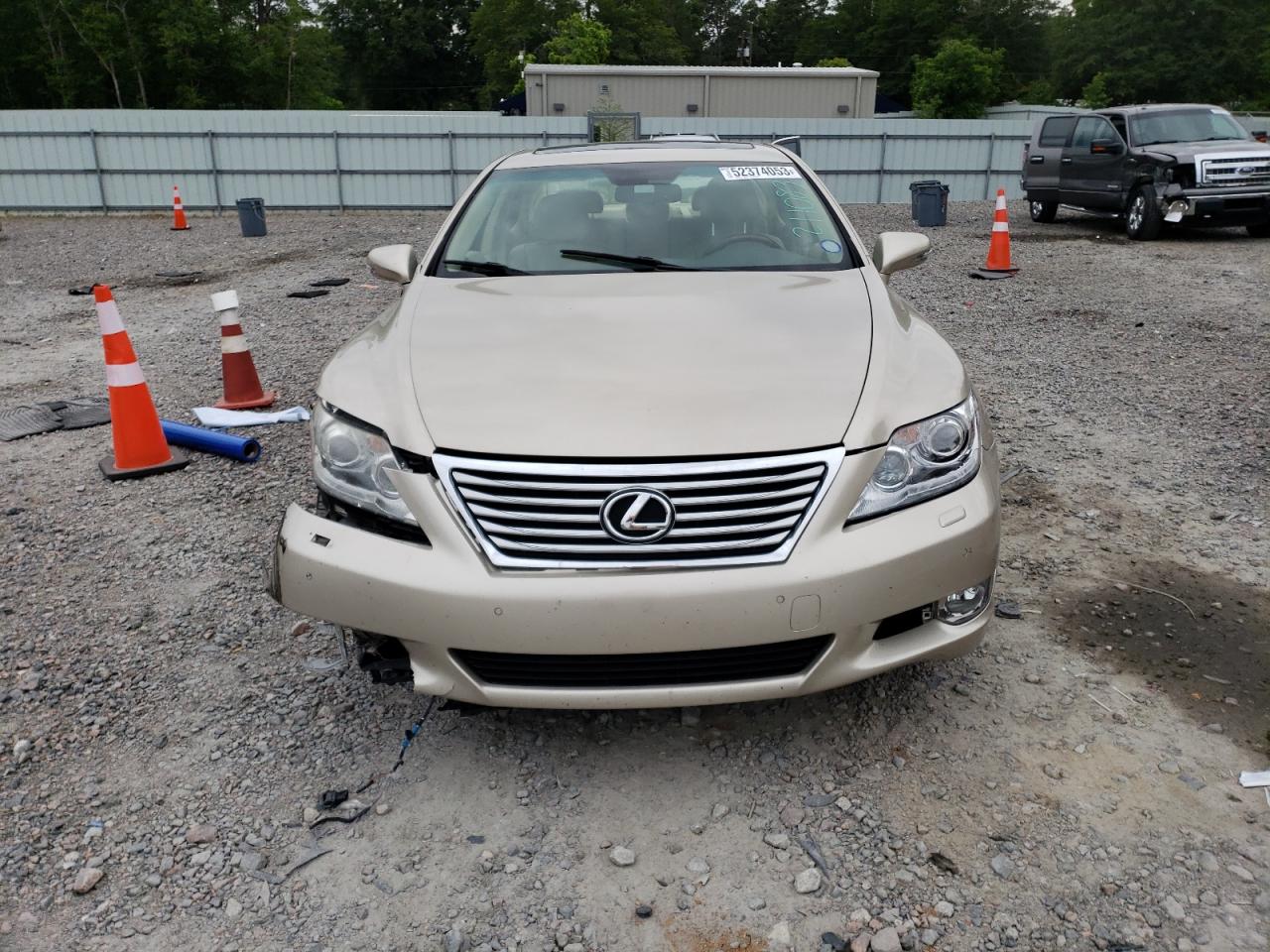 Photo 4 VIN: JTHBL5EF3C5113523 - LEXUS LS 