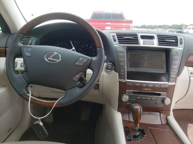 Photo 8 VIN: JTHBL5EF4A5097099 - LEXUS LS 460 