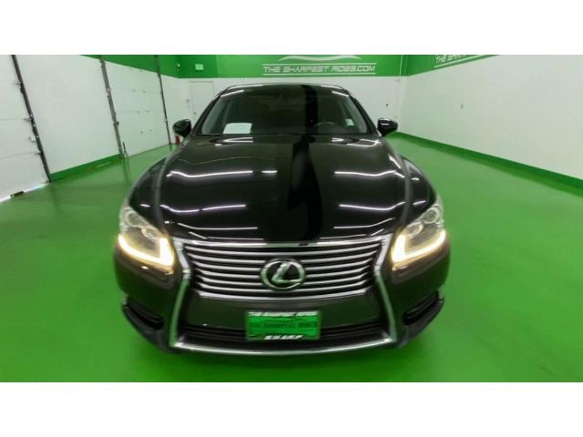 Photo 2 VIN: JTHBL5EF4E5126851 - LEXUS LS 460 