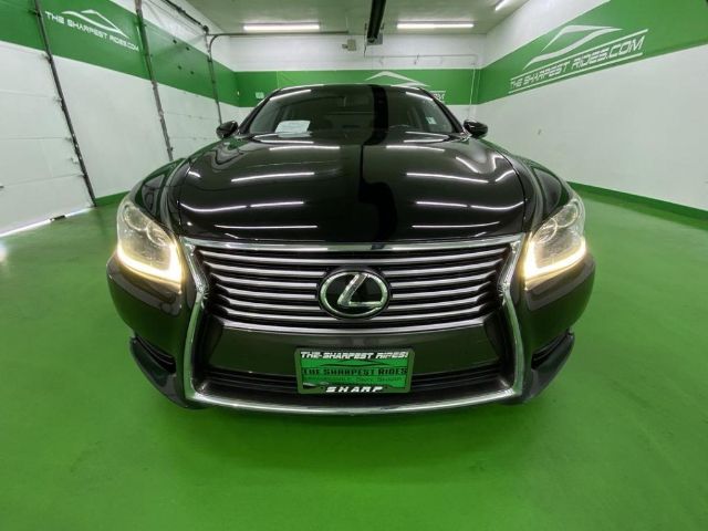 Photo 9 VIN: JTHBL5EF4E5126851 - LEXUS LS 460 