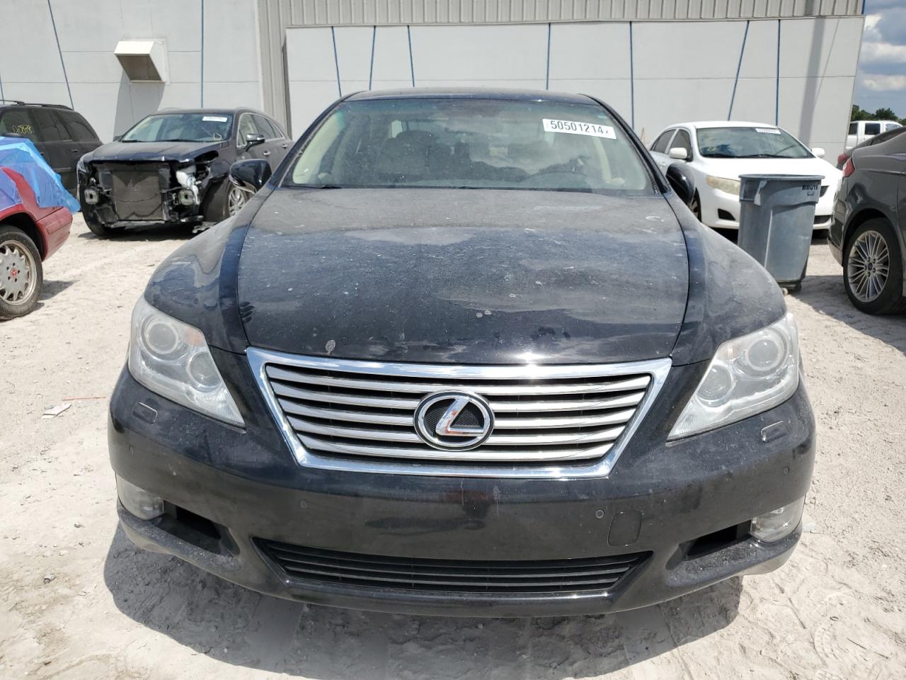 Photo 4 VIN: JTHBL5EF5C5111269 - LEXUS LS 