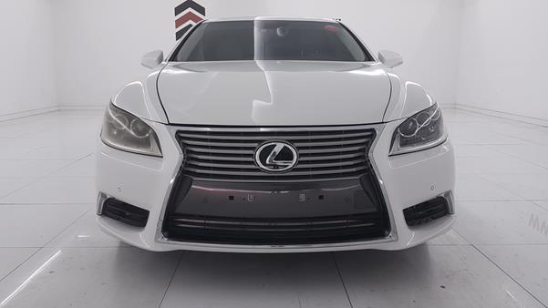 Photo 0 VIN: JTHBL5EF5E5132075 - LEXUS LS 460 