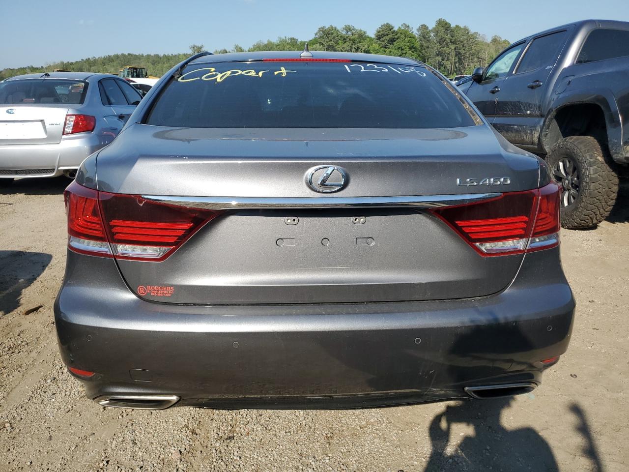 Photo 5 VIN: JTHBL5EF6D5123108 - LEXUS LS 