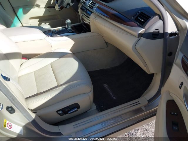 Photo 4 VIN: JTHBL5EF7D5124039 - LEXUS LS 460 