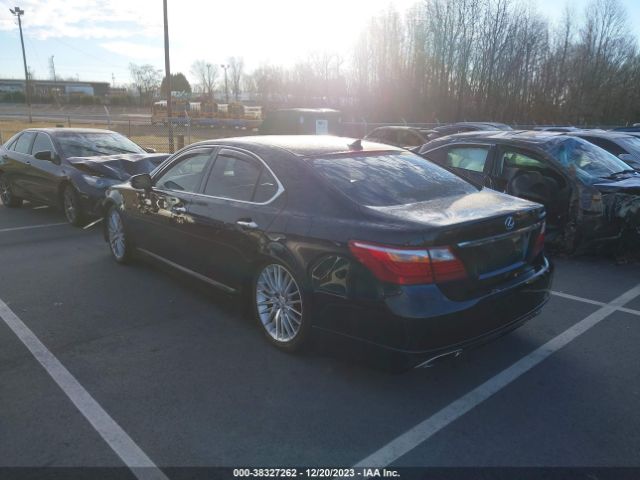 Photo 2 VIN: JTHBL5EF8C5111718 - LEXUS LS 460 