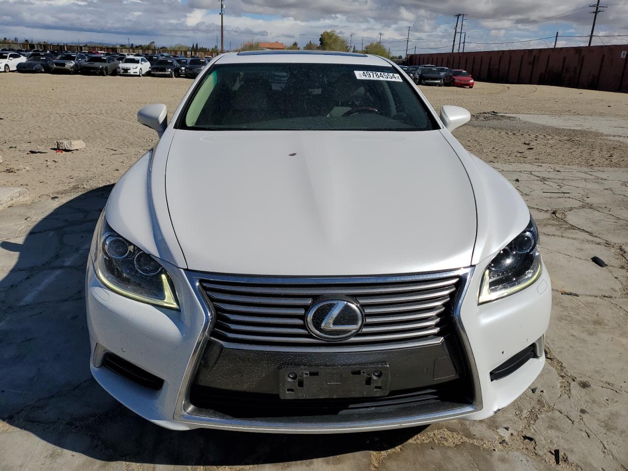 Photo 4 VIN: JTHBL5EF9G5142269 - LEXUS LS 