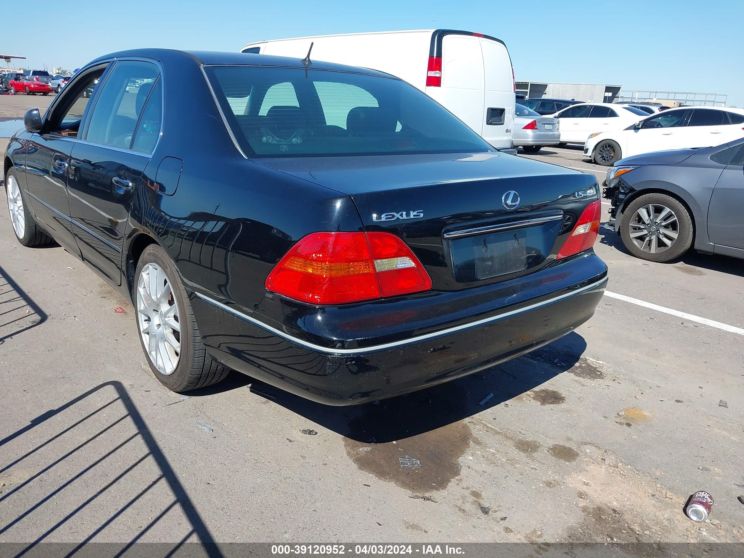 Photo 2 VIN: JTHBN30F010020779 - LEXUS LS 