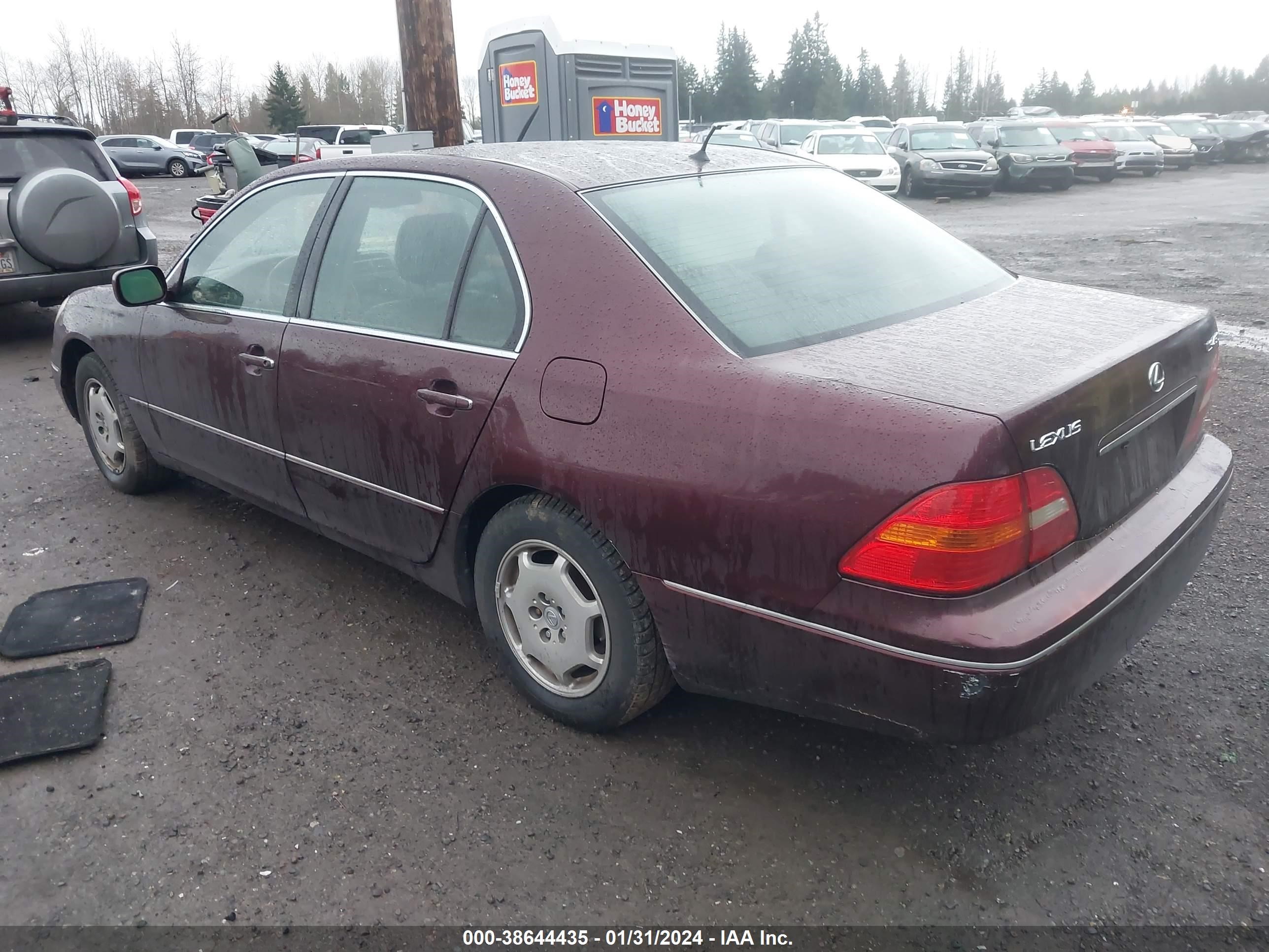 Photo 2 VIN: JTHBN30F120053601 - LEXUS LS 