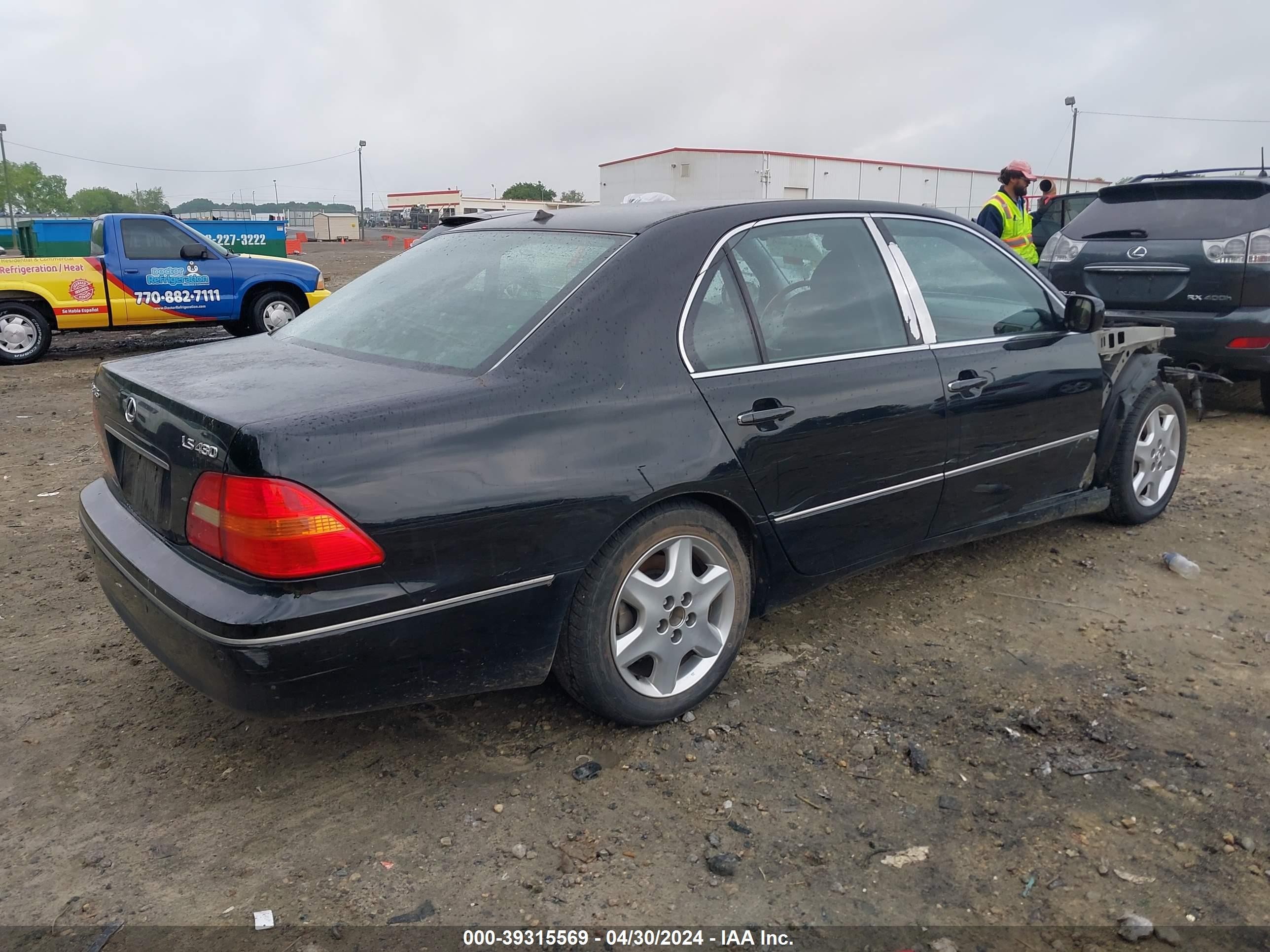 Photo 3 VIN: JTHBN30F310038399 - LEXUS LS 