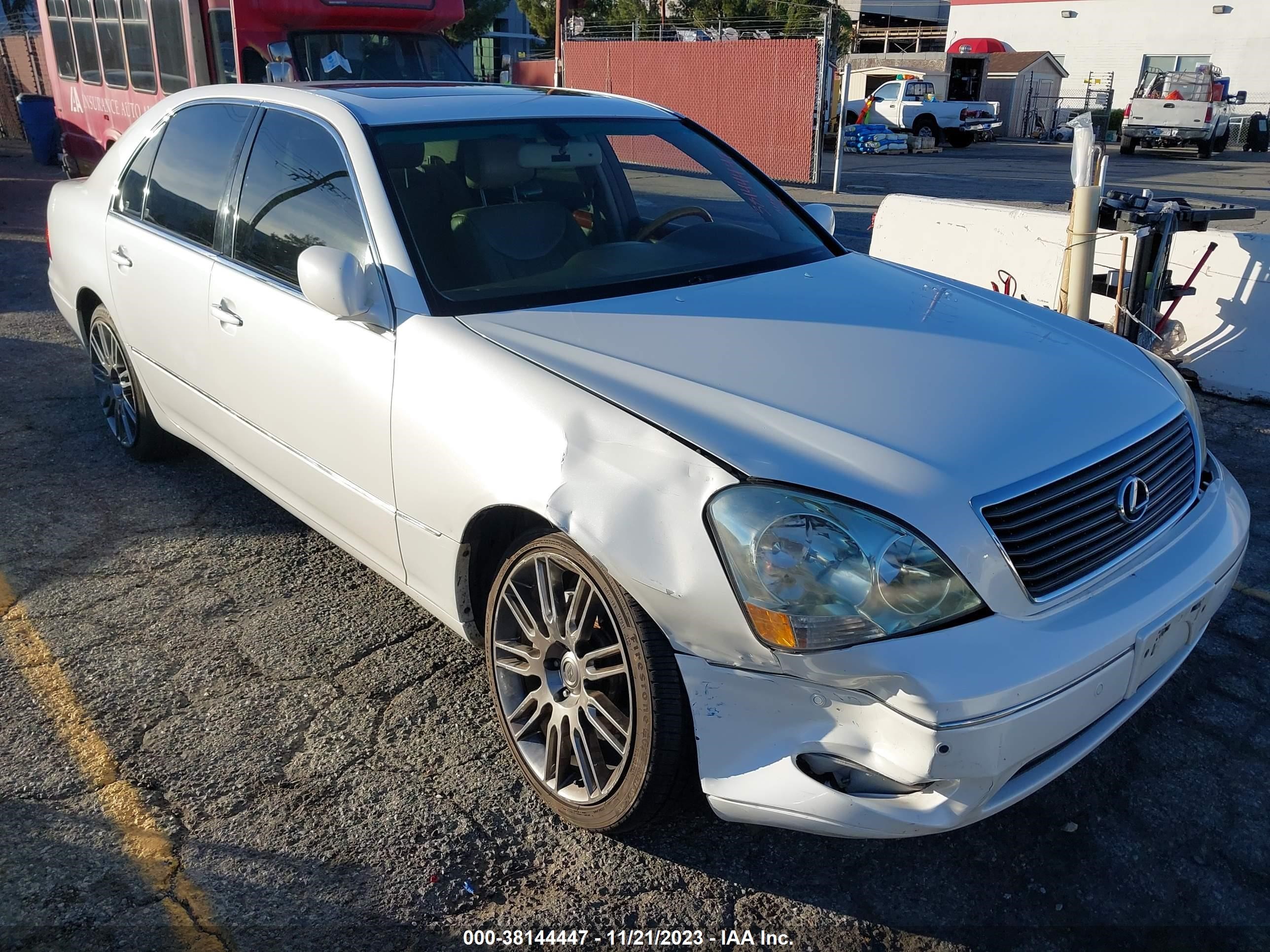 Photo 12 VIN: JTHBN30F330121575 - LEXUS LS 