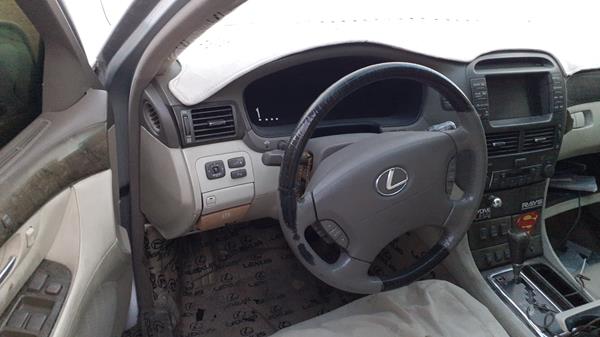 Photo 11 VIN: JTHBN30F510041210 - LEXUS LS 430 